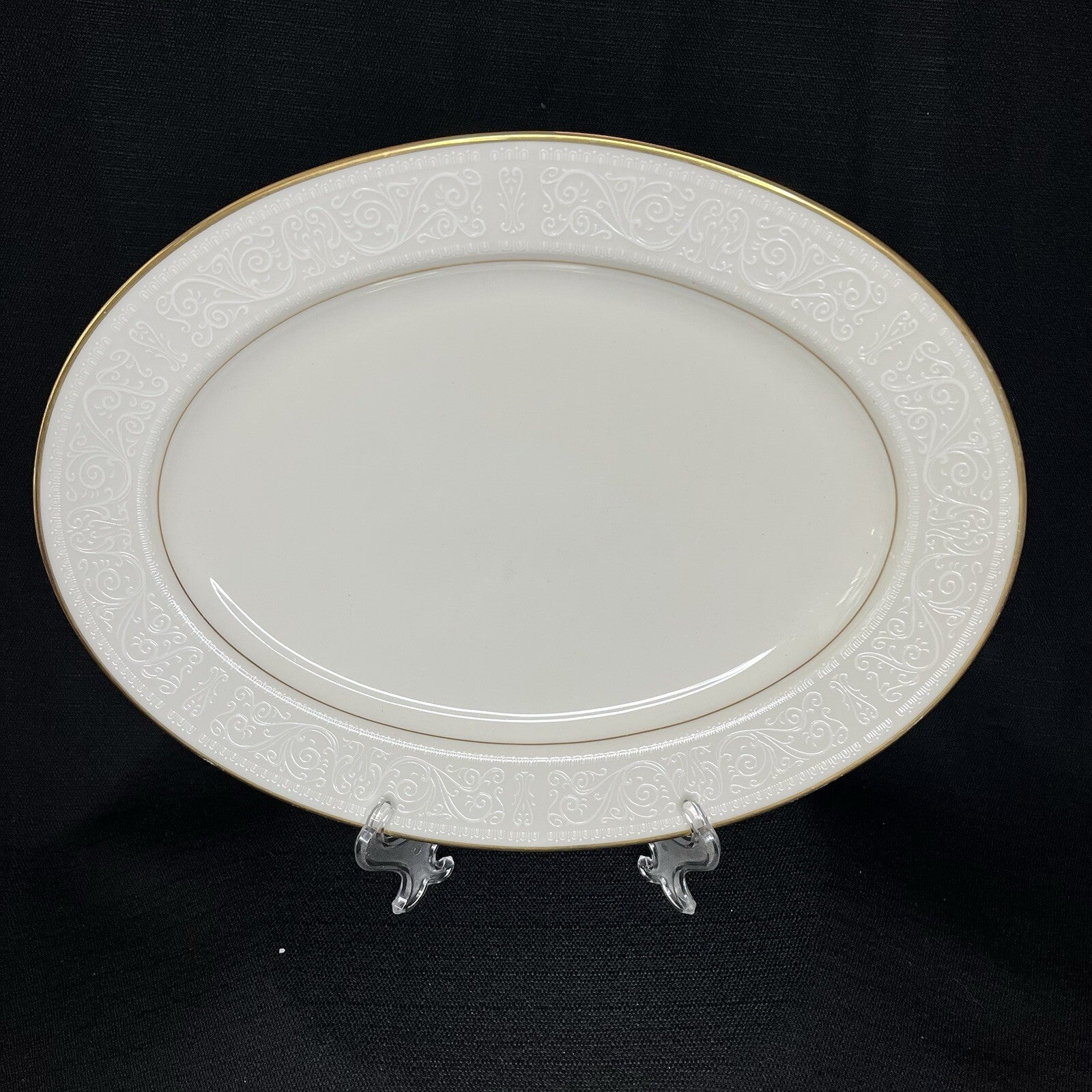 Noritake Tulane 13.5" Oval Serving Platter (pattern #7562).