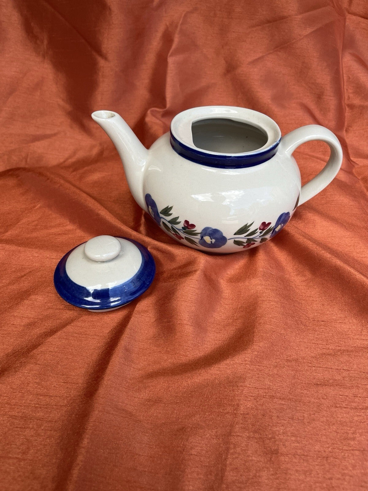 Vintage Designpac Ivory & Blue Stoneware Teapot W/Lid Handpainted Floral Pattern
