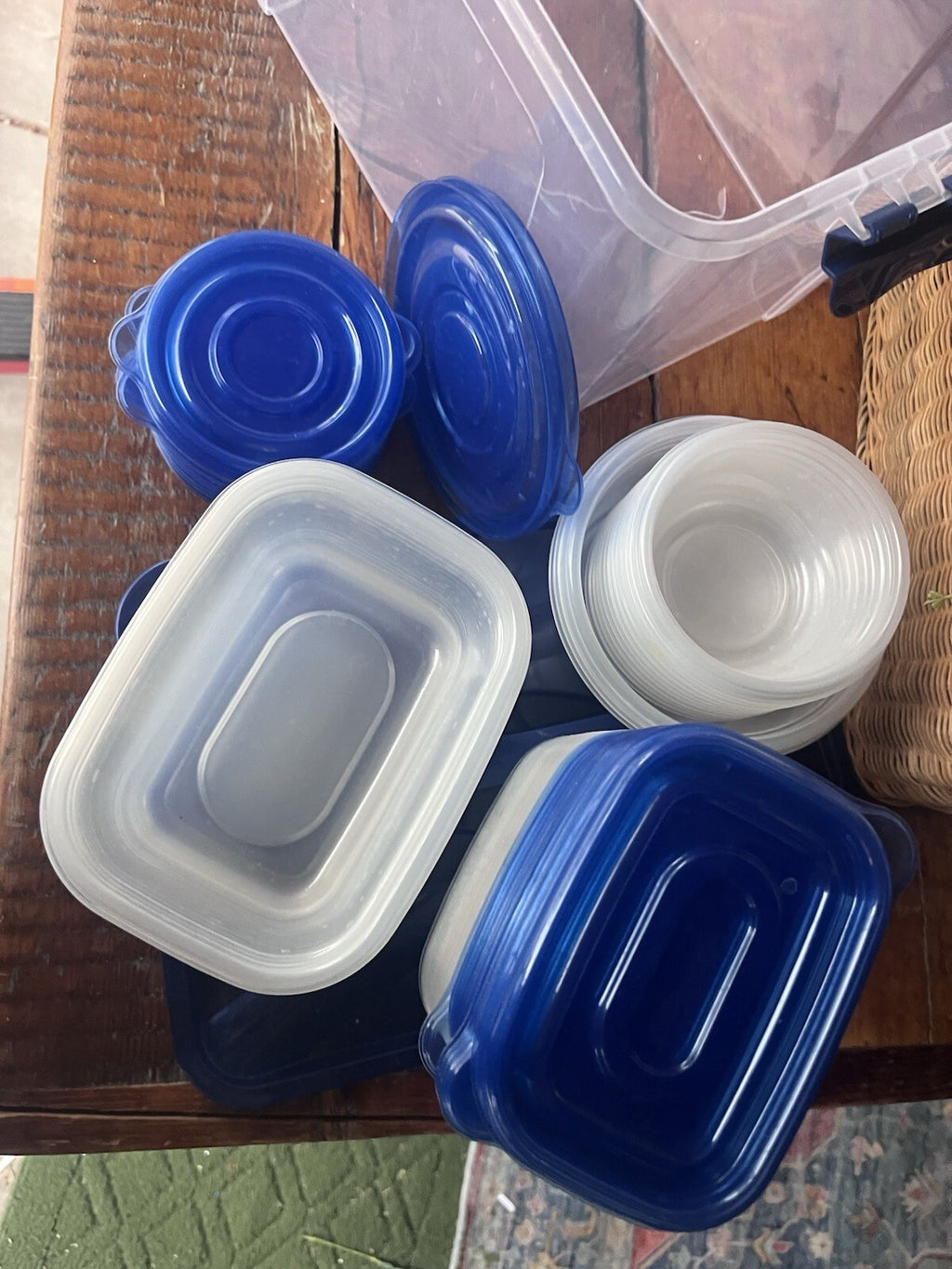Clear Plastic Rectangular Container Set, Blue Snap Lids 17-32 oz