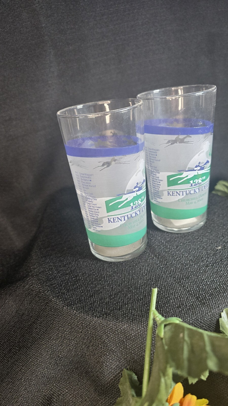 2002 KENTUCKY DERBY Horse Racing Churchill Downs #128 "Mint Julep" Glass Tumbler