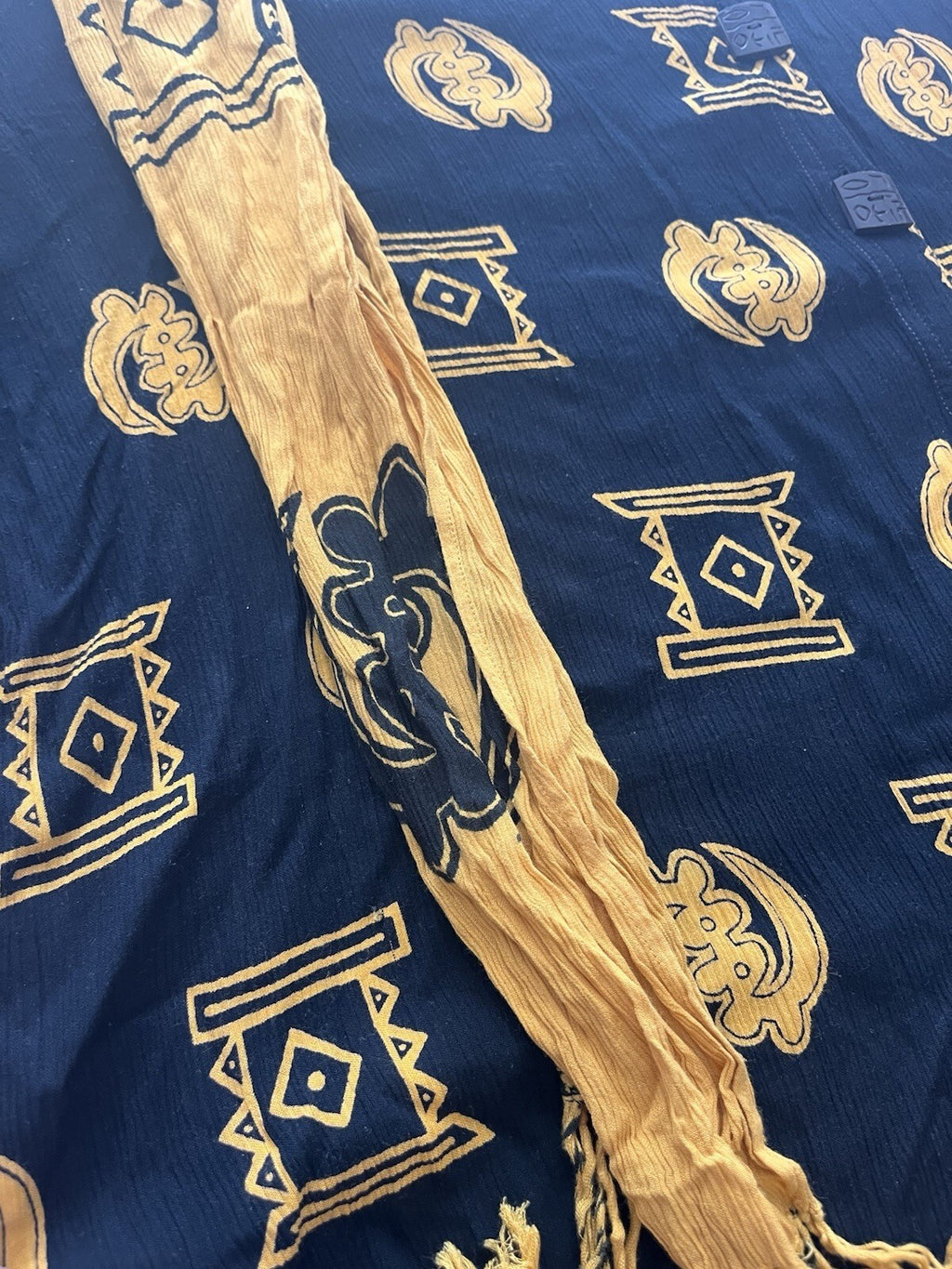 Geometric print tunic black and Gold With Matching Scarf.