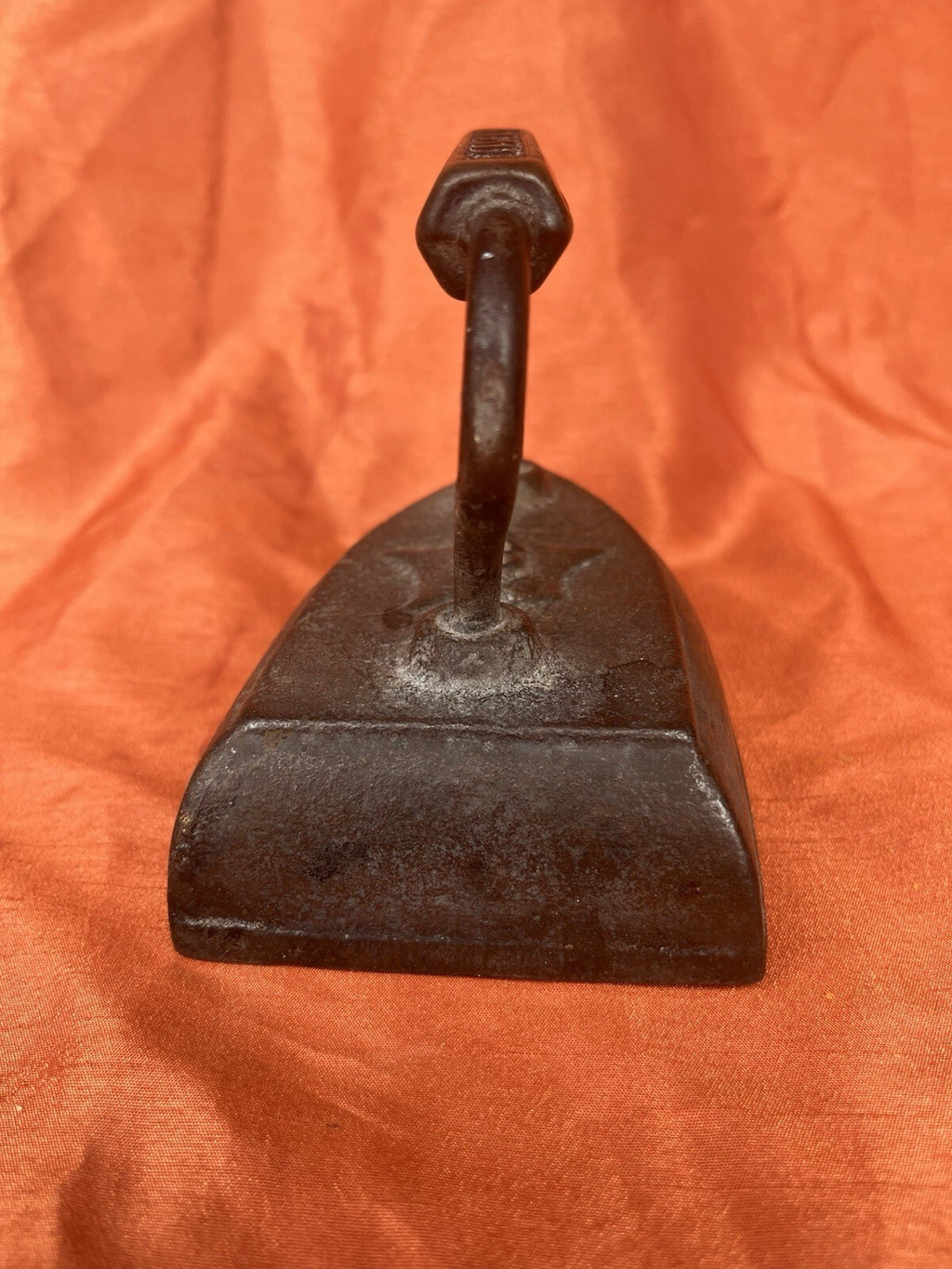 Vintage Cast Iron - GENEVA, ILL.  Star No. 8- Iron