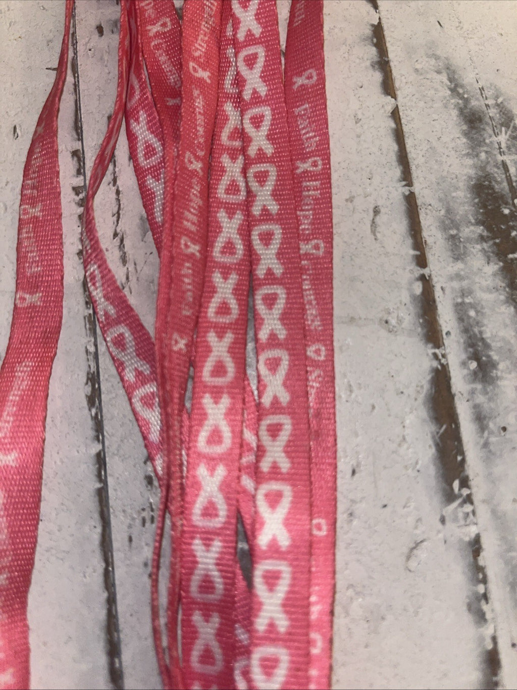 pair of pink ribbon breast cancer awareness shoelaces💝🎀