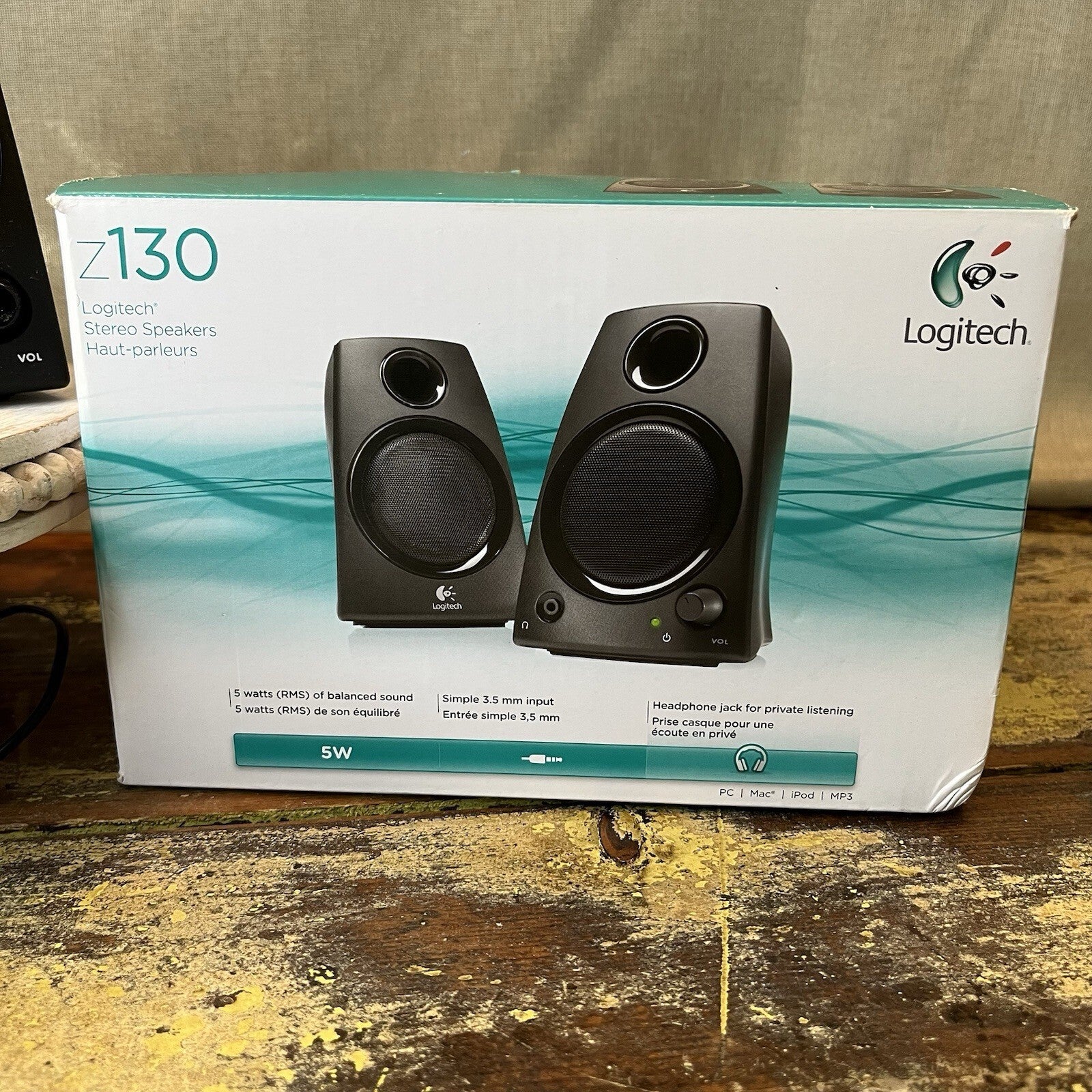 Logitech Z130 Full Stereo Sound 3.5mm Jack Compact Laptop computer Speakers