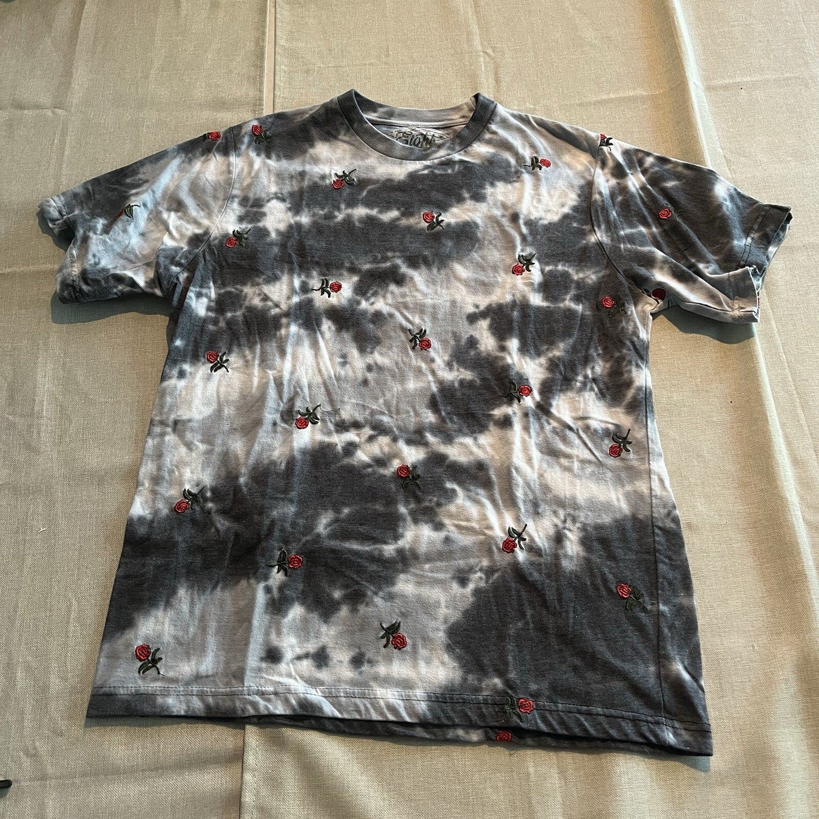 Eightyeight Brand  Tee Rose Print, ￼ tie-dye