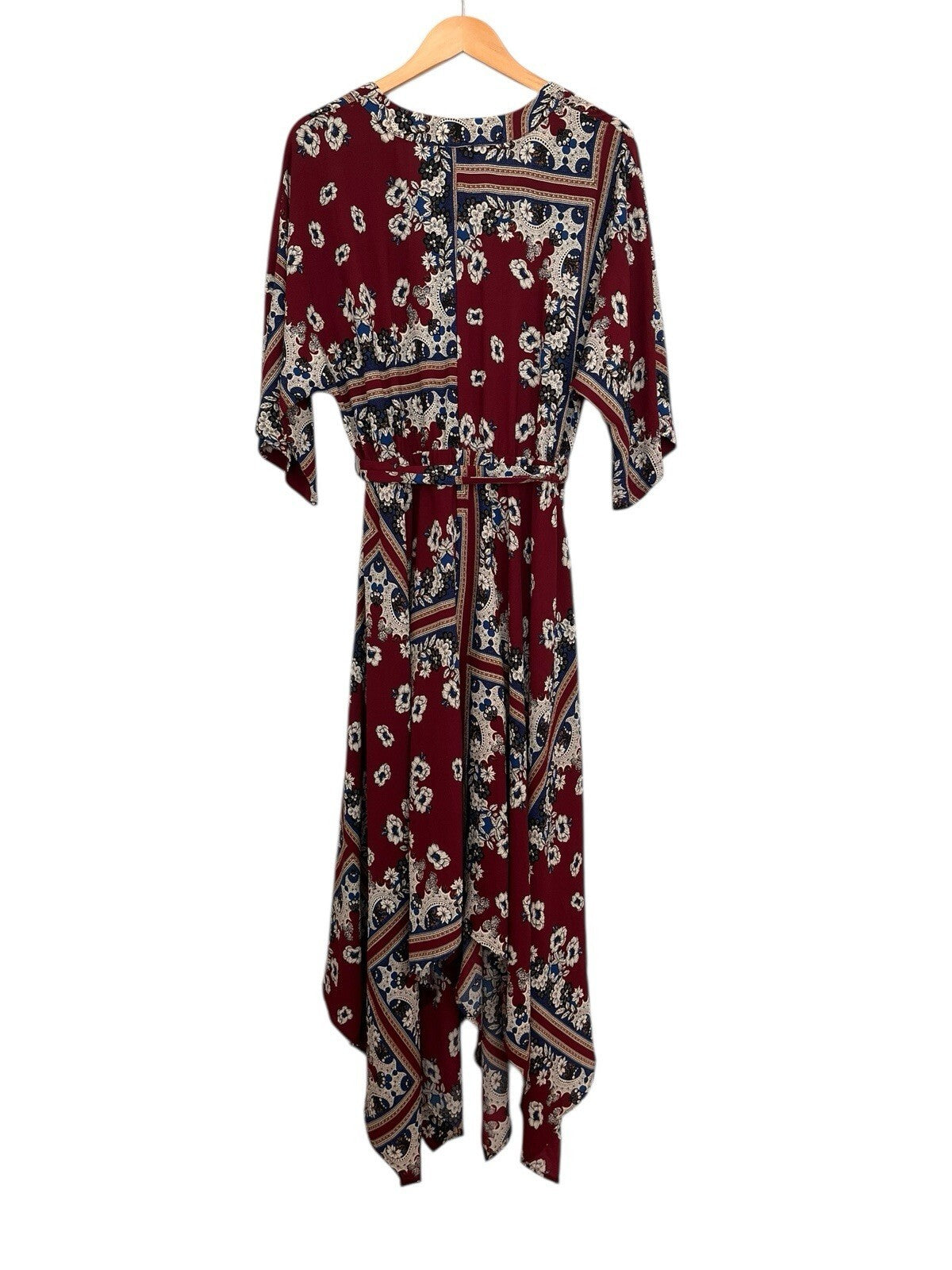 Lulus Boho babe floral handkerchief Hem Dress Size Medium