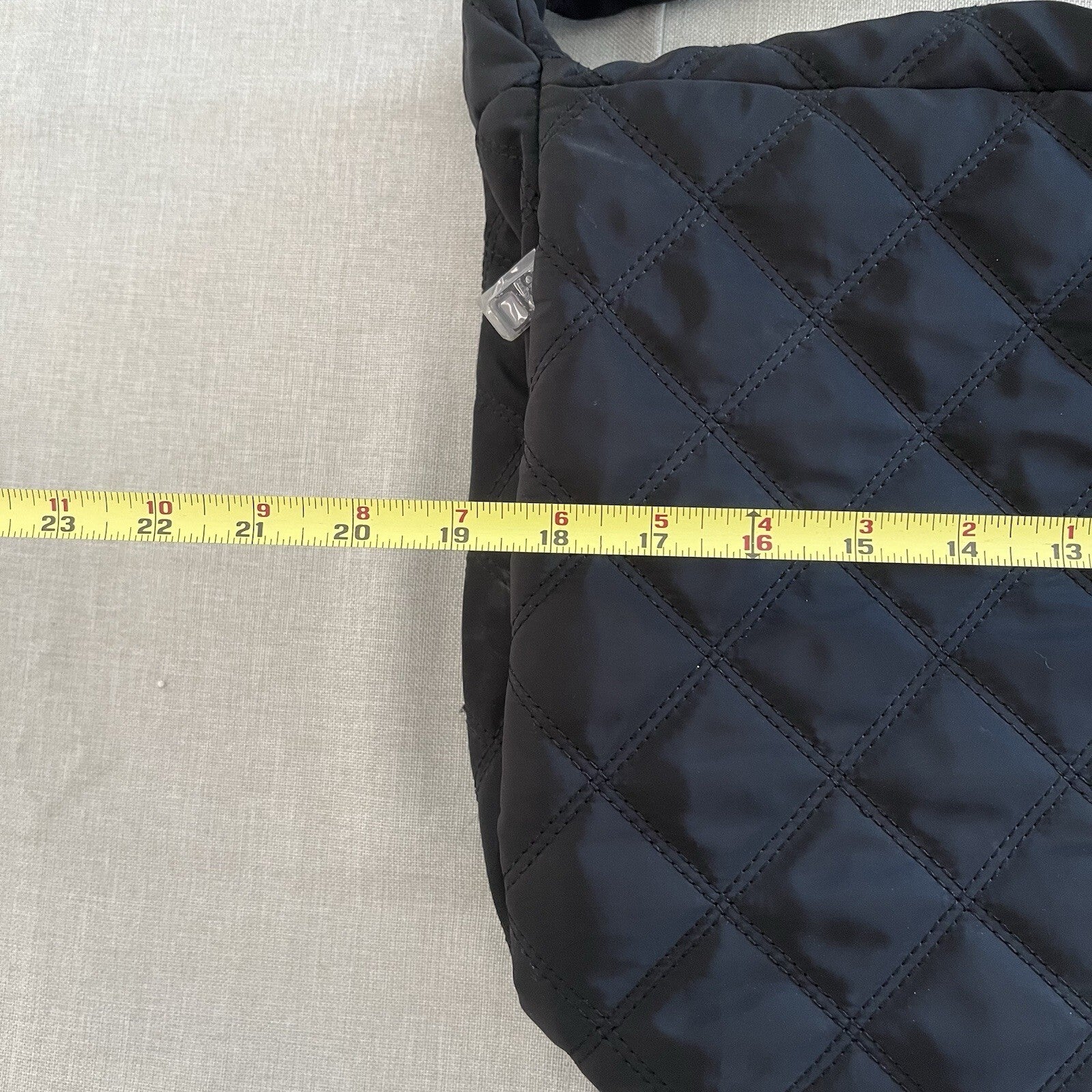 NWT STEVE MADDEN BPuffer HOBO Black Quilted Weekender Bag DT623880 W/ Coin Purse
