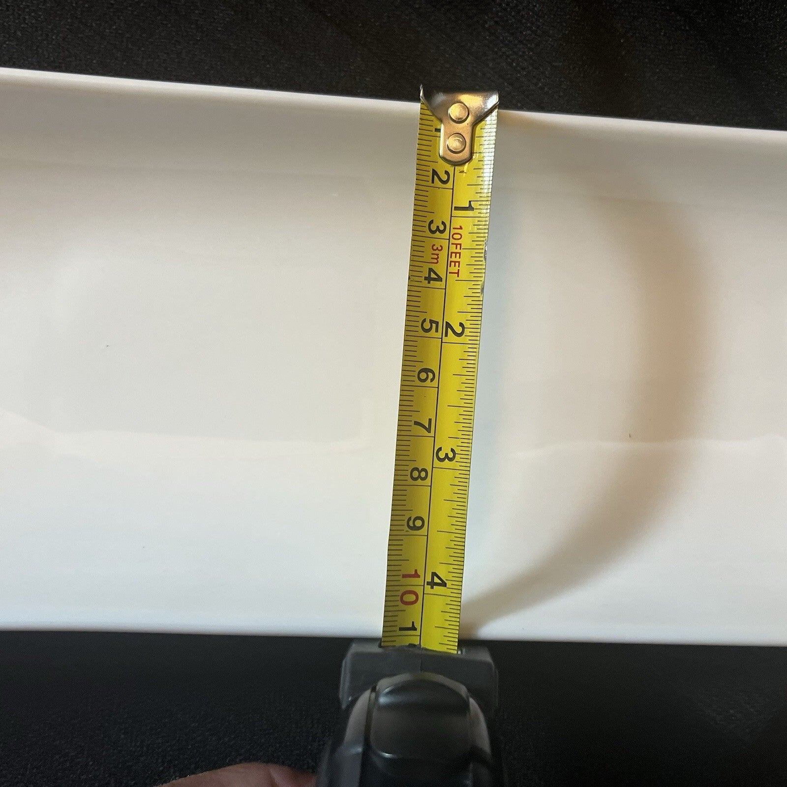 Sushi Curved Tray White 14” X 7.75” Red Vanilla Set Of 2