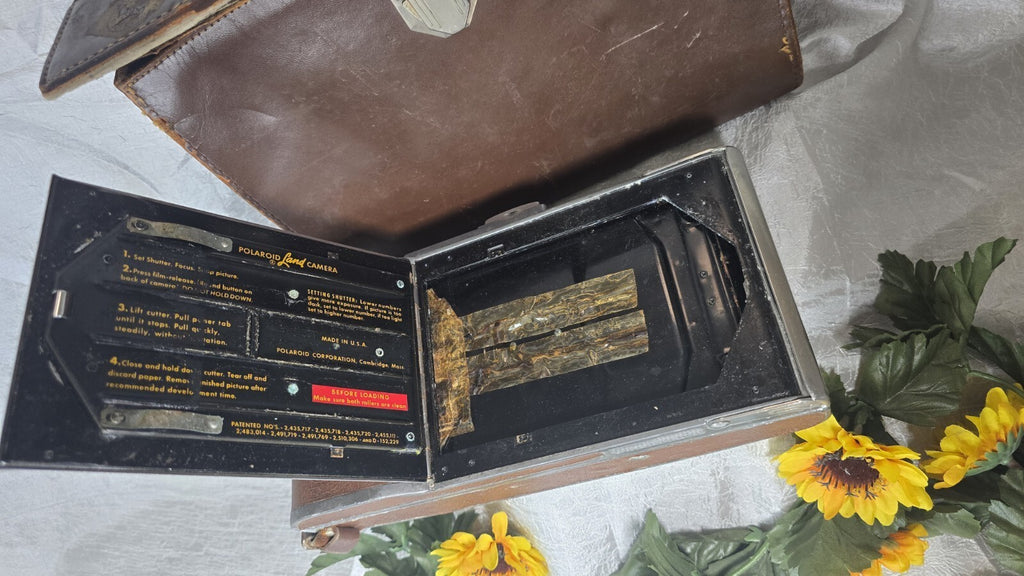 Vintage (Parts) Polaroid Model 95 Land Camera - Parts
