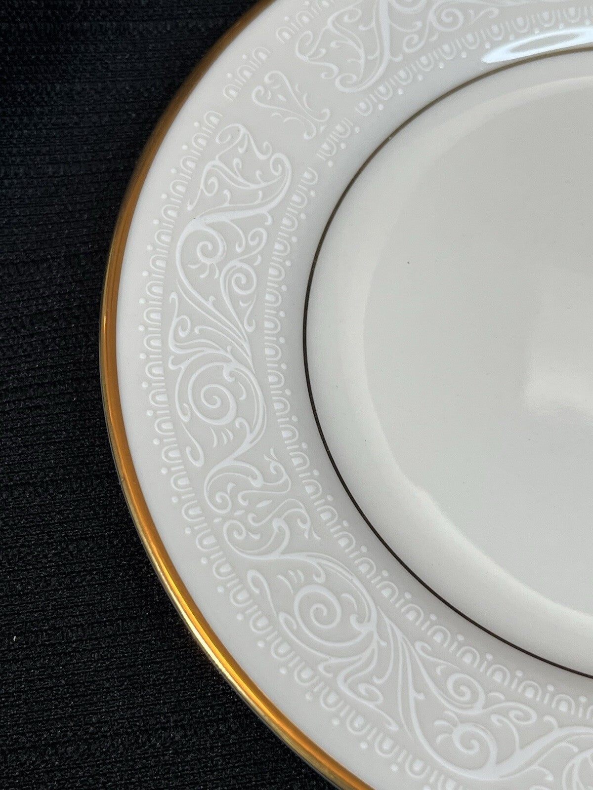 Noritake  "TULANE" Pattern #7562 Bread Plate 6 1/2"