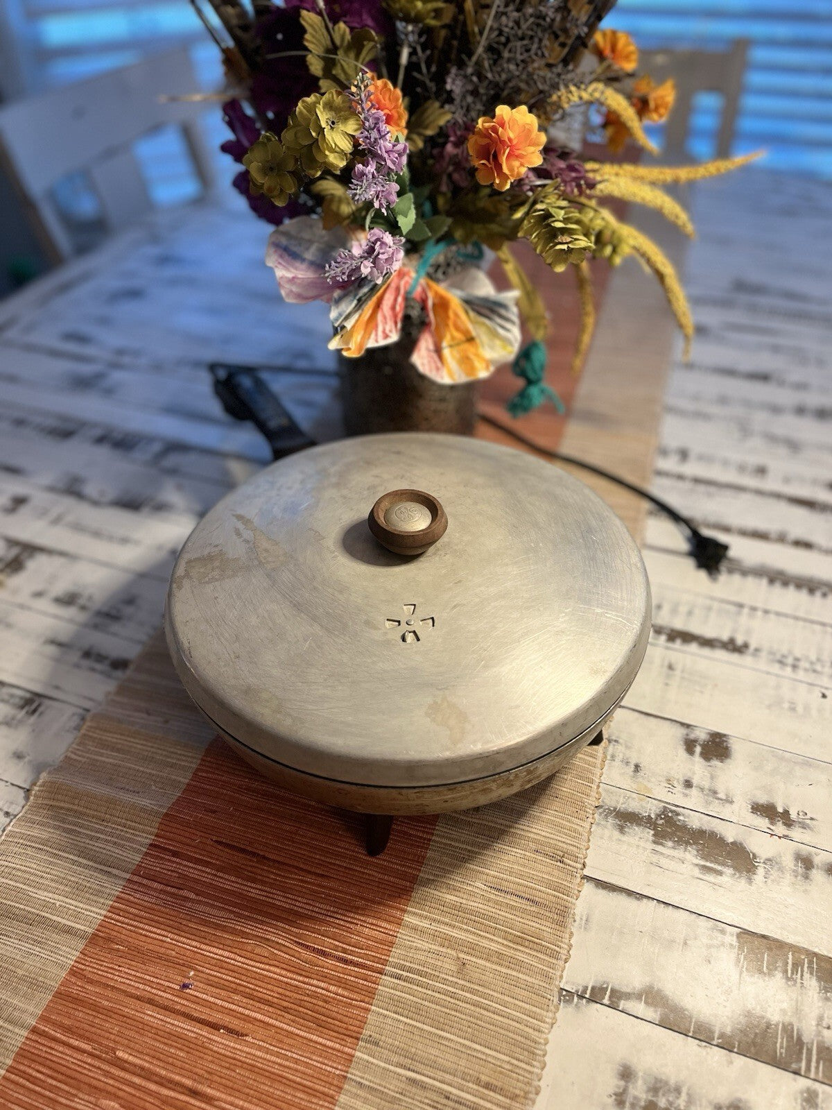 Vintage GE General Electric 11.5" Electric Fry Pan Skillet With Lid & Cord