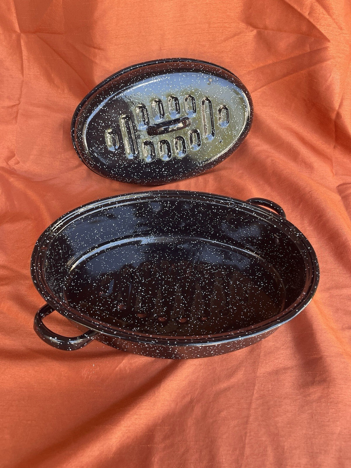 Granite Ware Enamel 12” Black Speckle Roaster Rotisserie Pan W/Lid