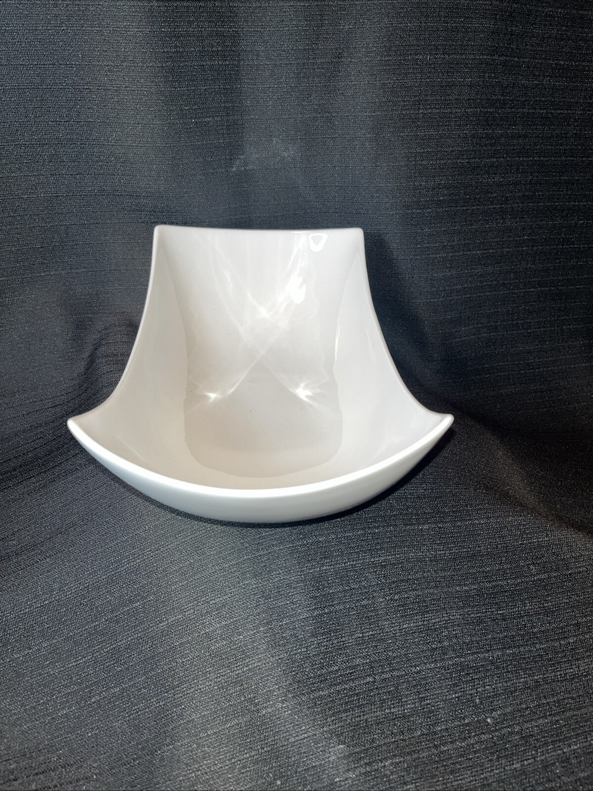 U Boat Serving  Bowl Size 13.25 X 6.5. 48 Oz . Vanilla Fare, Red Vanilla