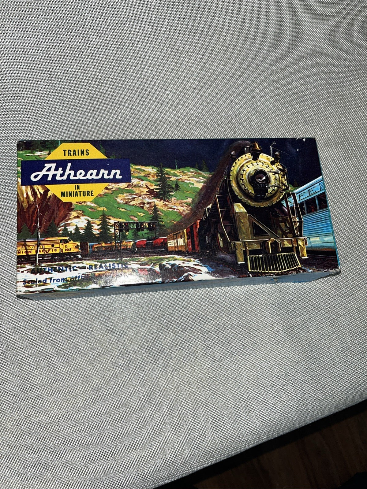 Athearn #5004 HO Scale Seaboard Silver Meteor SAL 19260 Box Train Car Railroad