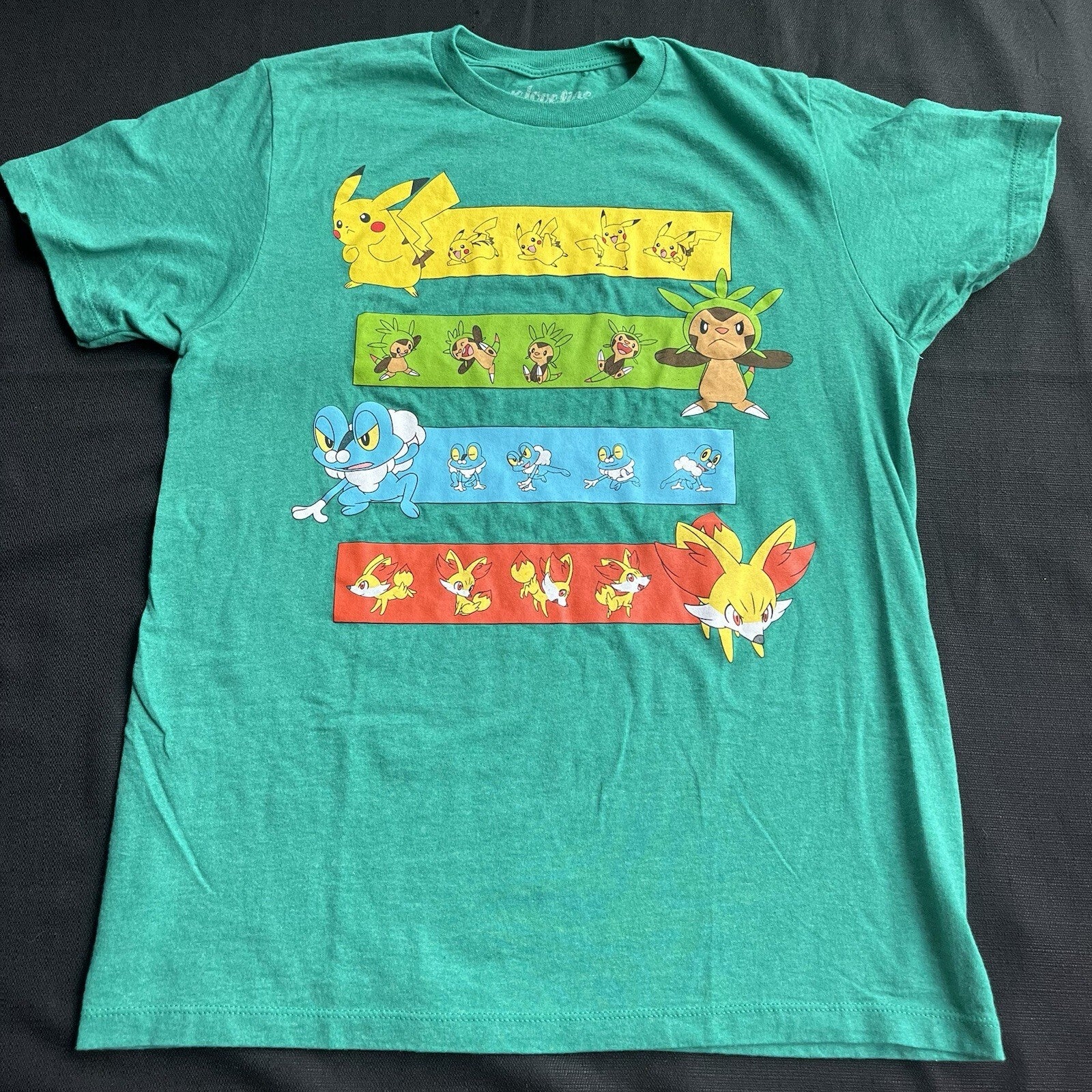 Pokemon Men’s Graphic Green Short Sleeve Shirt Size Small