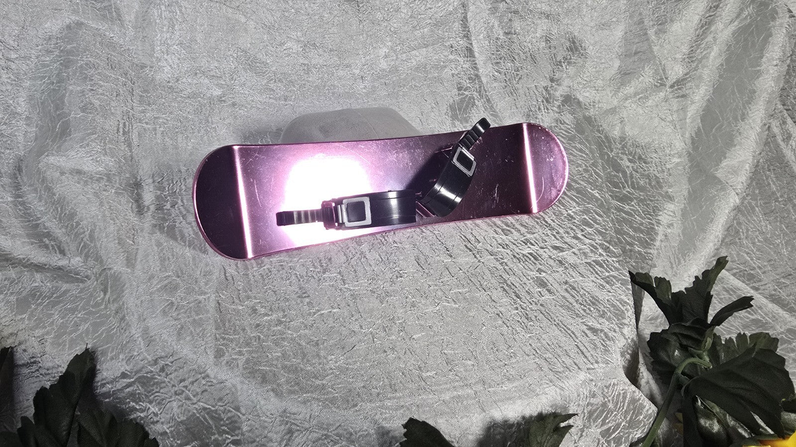 BRATZ DOLL WINTERTIME WONDERLAND SNOWBOARD