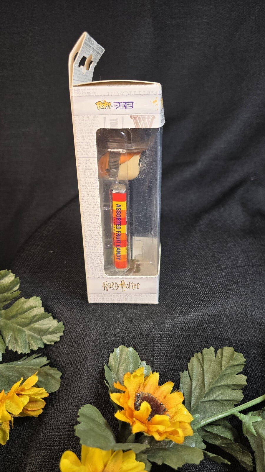 Pez Dispenser Pop! Harry Potter Ron Weasley with Candy NEW