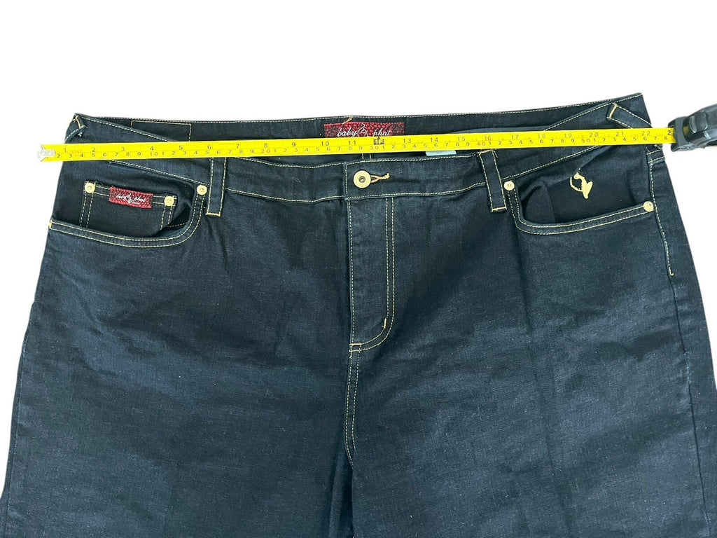Baby Phat Cuffed Cropped Gold Logo Capri Pants Vintage Women’s Size 22 Jeans