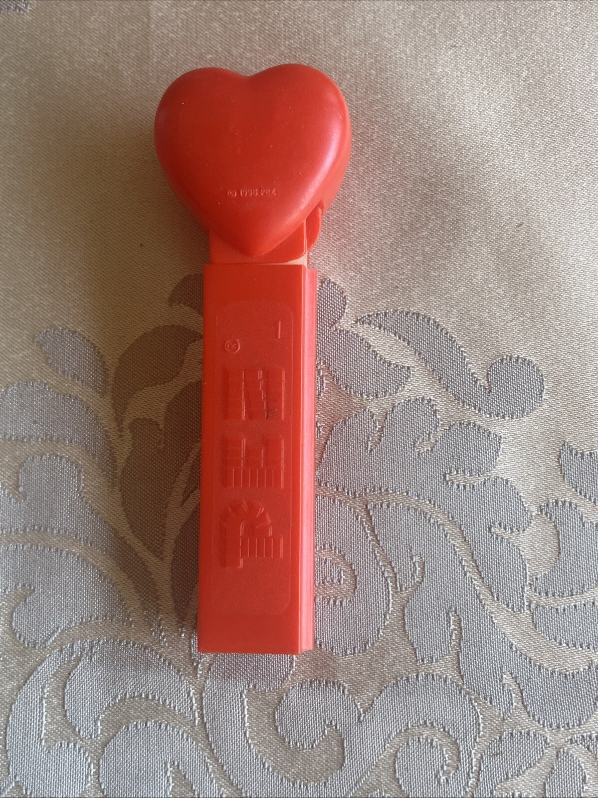 PEZ Candy Dispenser Happy Valentine’s Day Heart Shaped – Made in Hungary