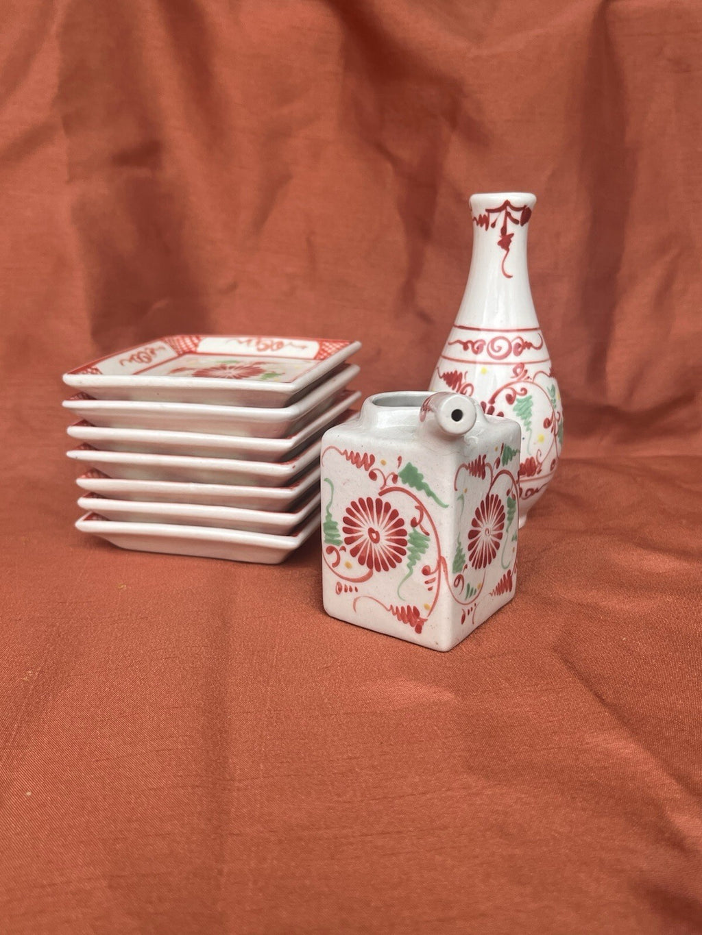 hand-painted Red And Green ceramic condiment set. Sake Bottle, Soy Sauce Server