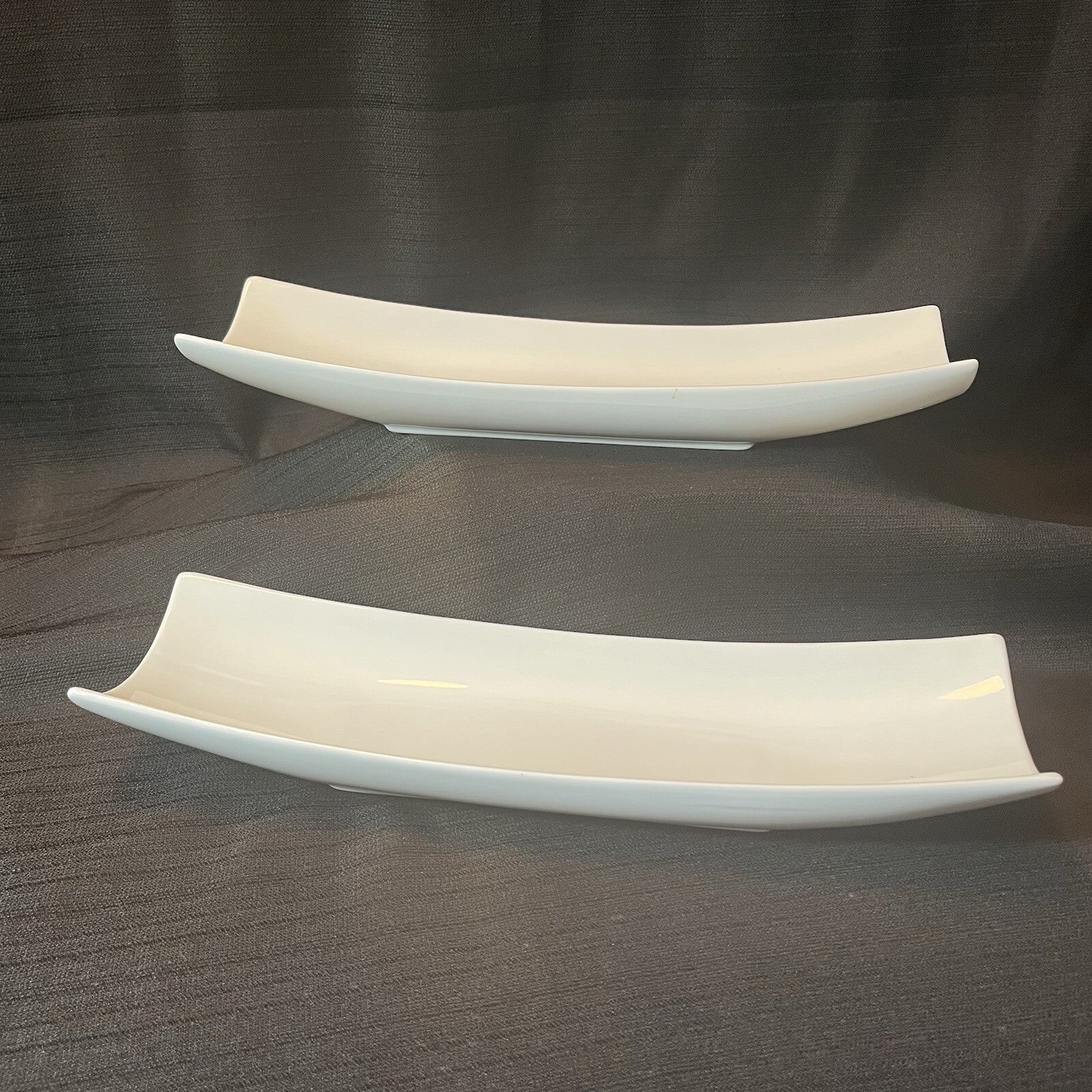 Sushi Curved Tray White 14” X 7.75” Red Vanilla Set Of 2