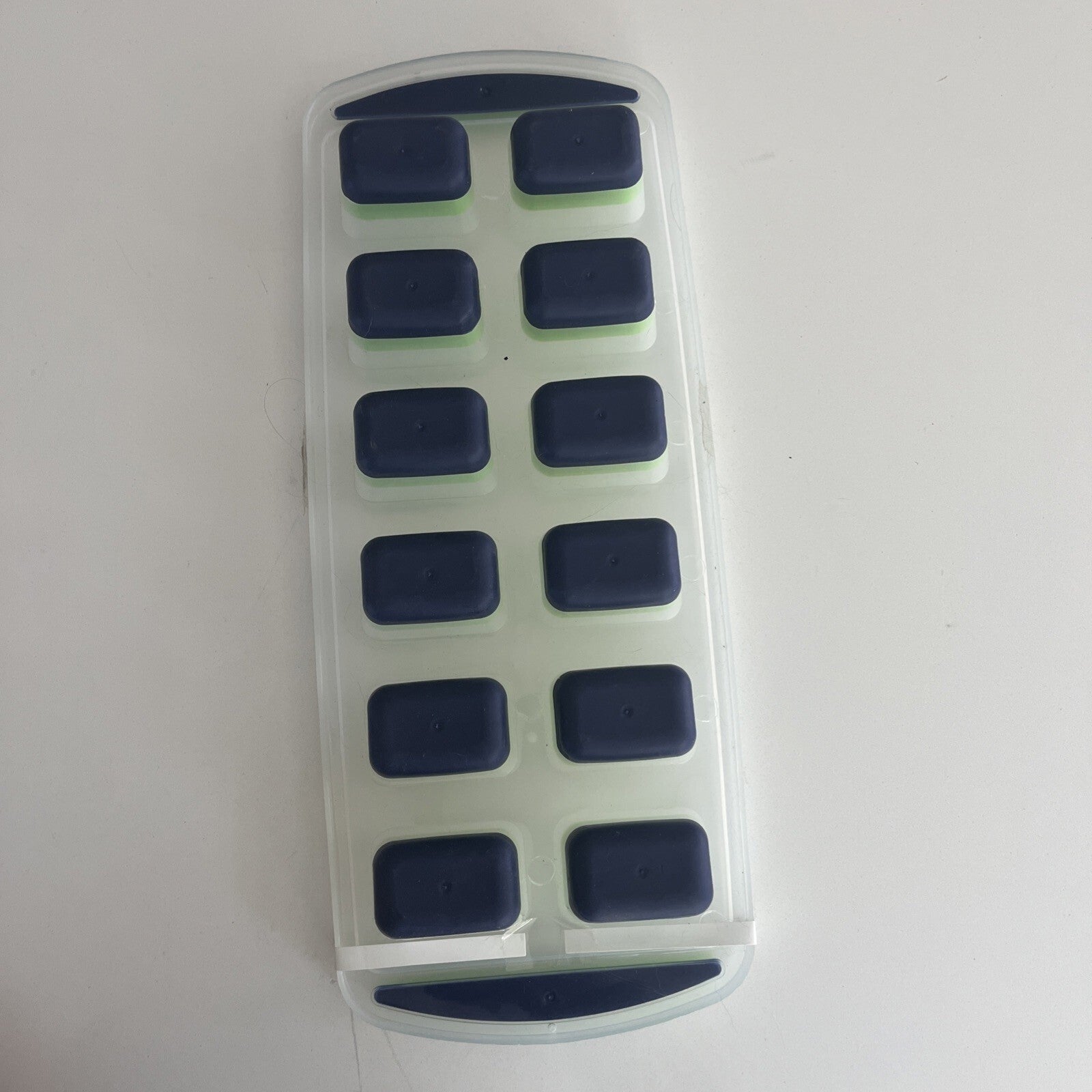 Easy Release 12 Cube Rectangular Ice Tray Sturdy Durable 2 Pieces Blue/Lime