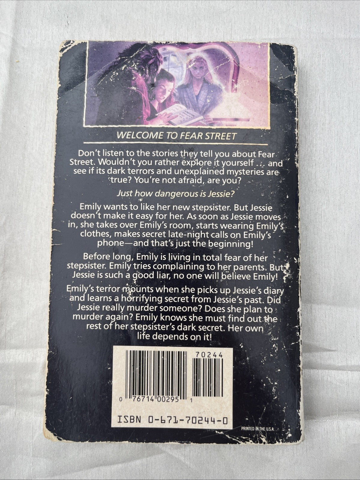 R.L. Stine Fear Street The Stepsister book vintage series 1st edition 1990