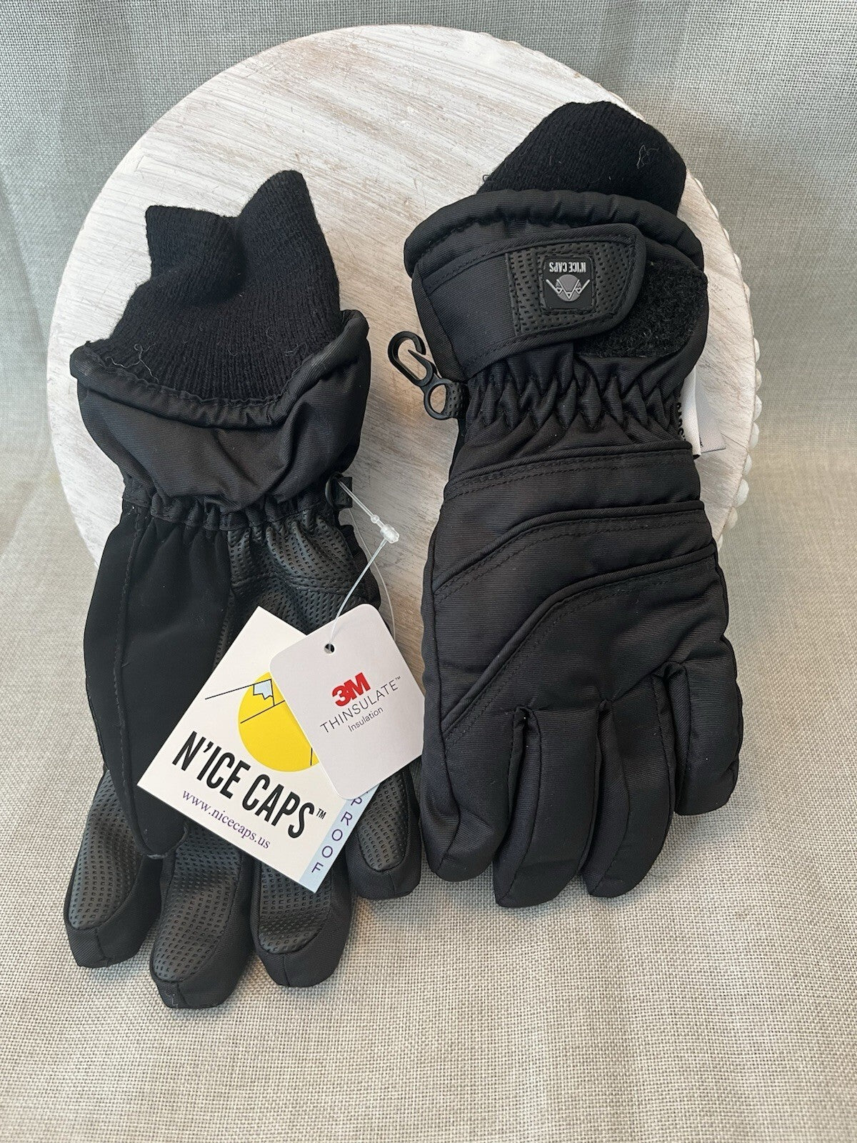 NWT N'ICE CAPS 3M Thinsulate Black Kids L/XL Snow Gloves