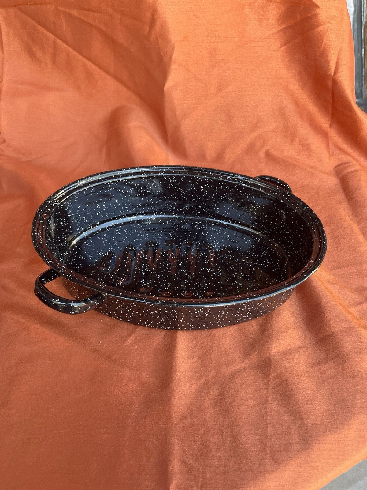 Granite Ware Enamel 12” Black Speckle Roaster Rotisserie Pan W/Lid