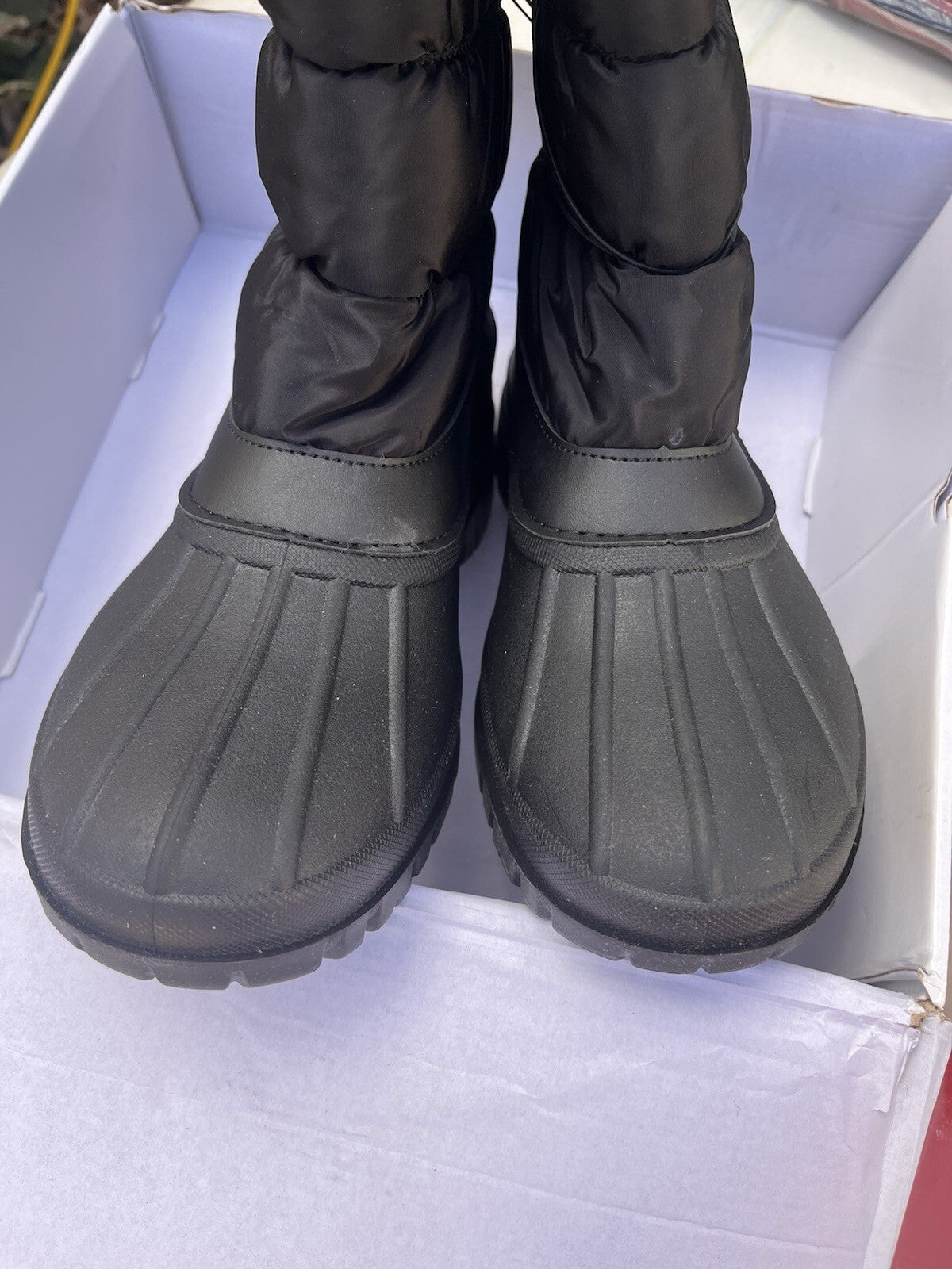 Chooka Fleece Lined Rainwear Women’s Nylon Puffer Snow Boot Black Pick Size NEW!