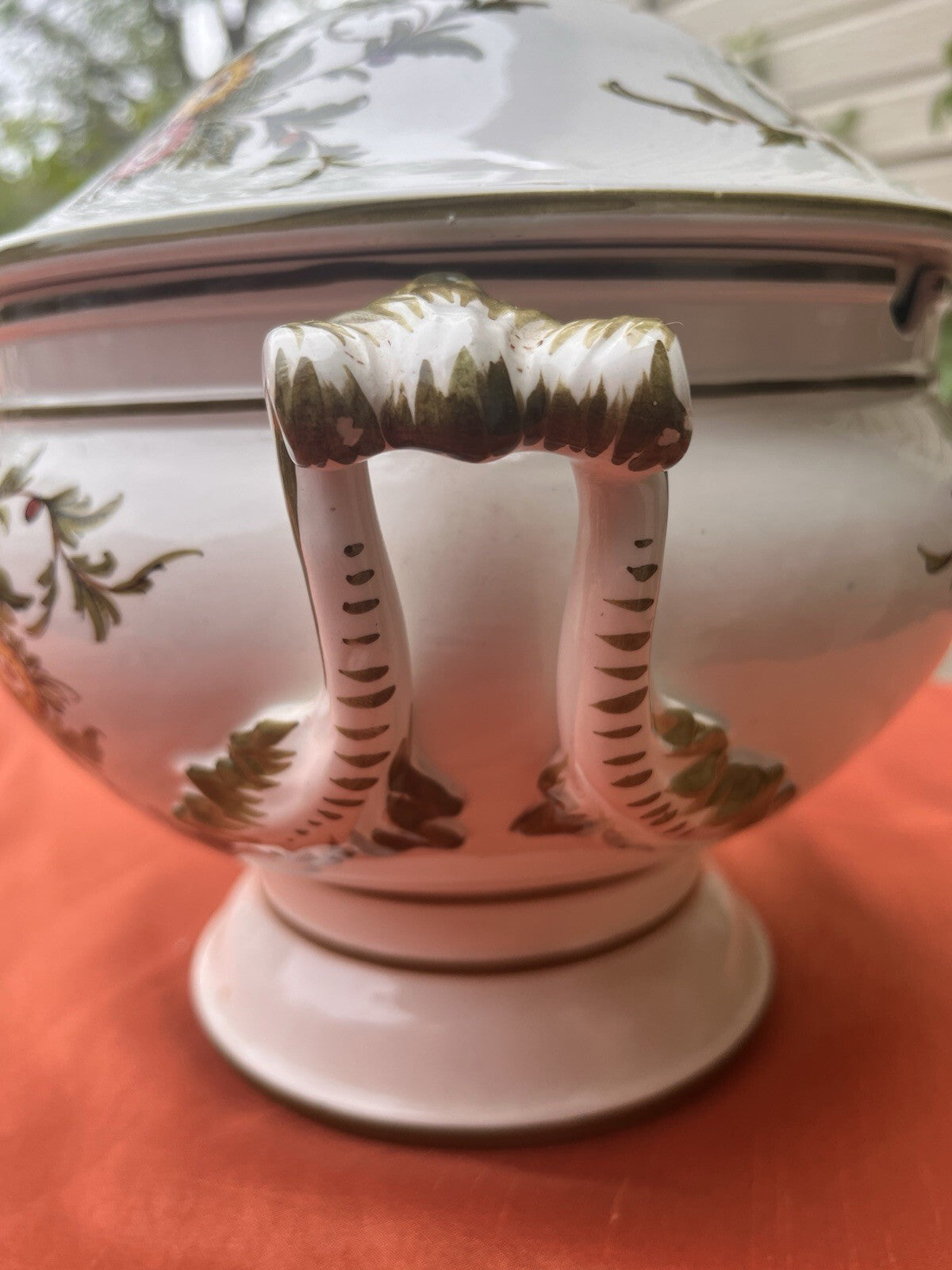 Vintage Soup Tureen Vintage. Floral Design. No Laddle****Made In Italy