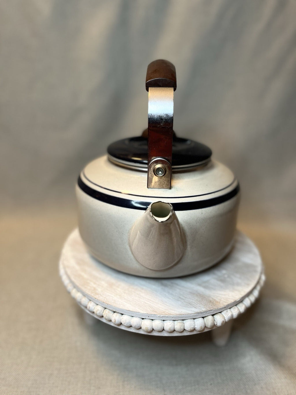 Janko Ware Tea Pot Classic Series handpainted made in Japan**Wear On Inside Pot