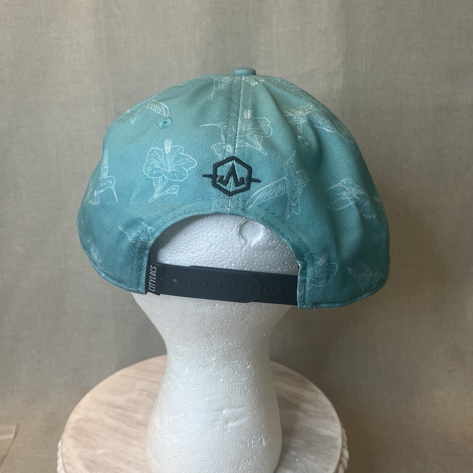 ADJUSTABLE SNAPBACK Hat Citylocs. Hummingbird print with front patch Joycicle