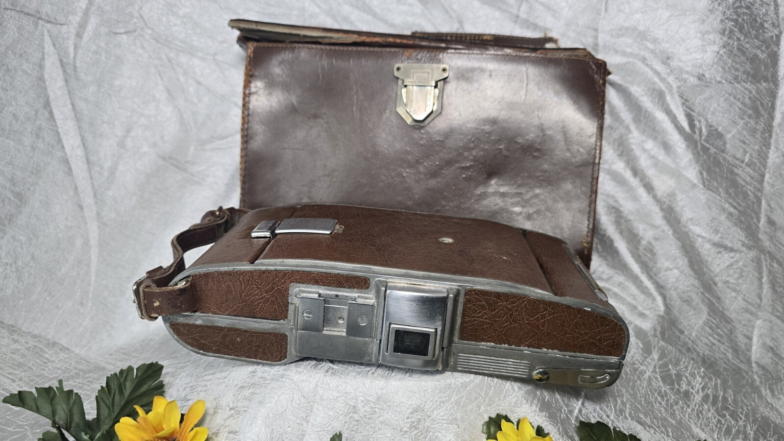 Vintage (Parts) Polaroid Model 95 Land Camera - Parts
