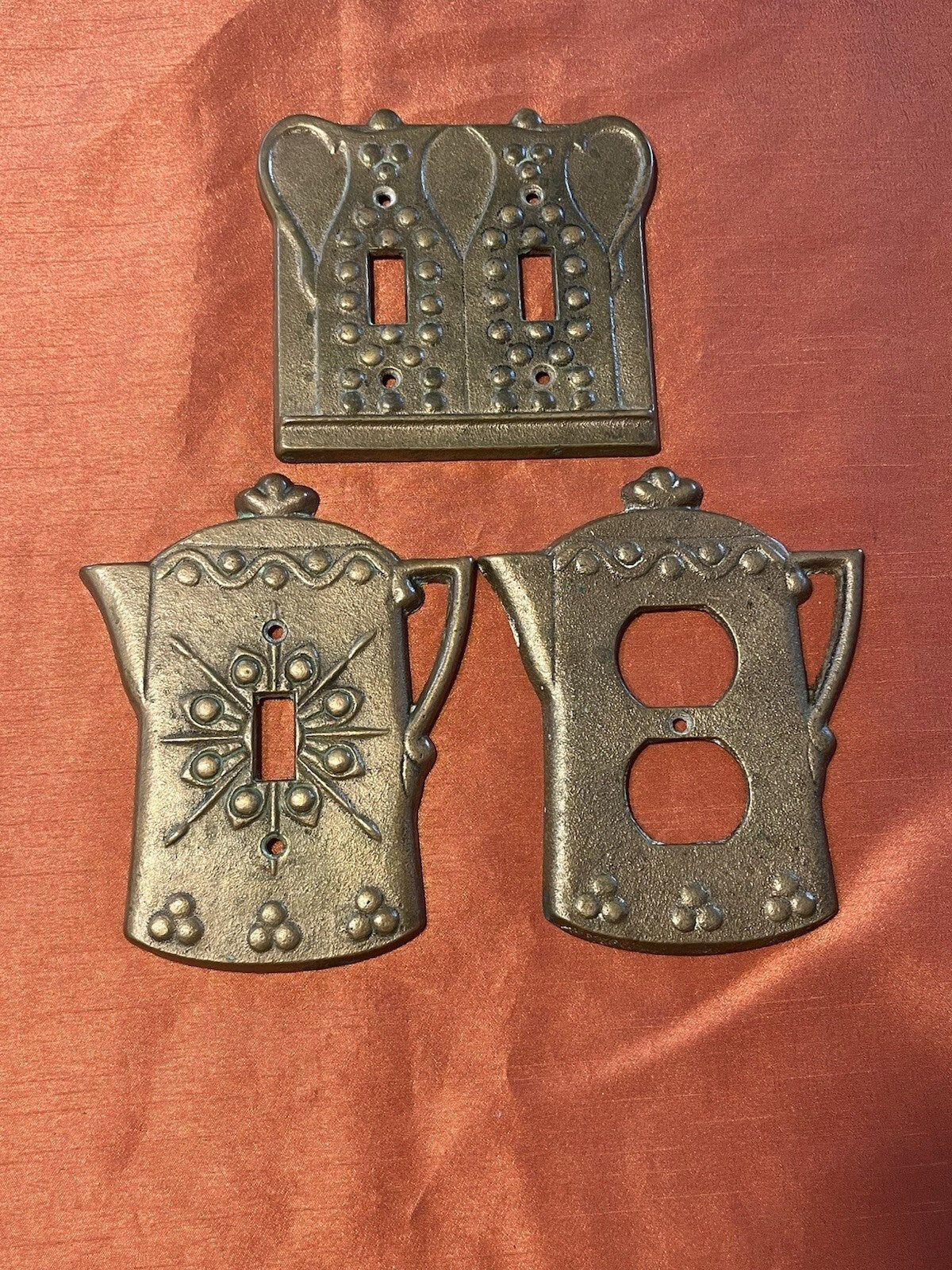 Vintage Beltrando Designs Switch Plate Set - ￼ Teapot Design Set Of Three