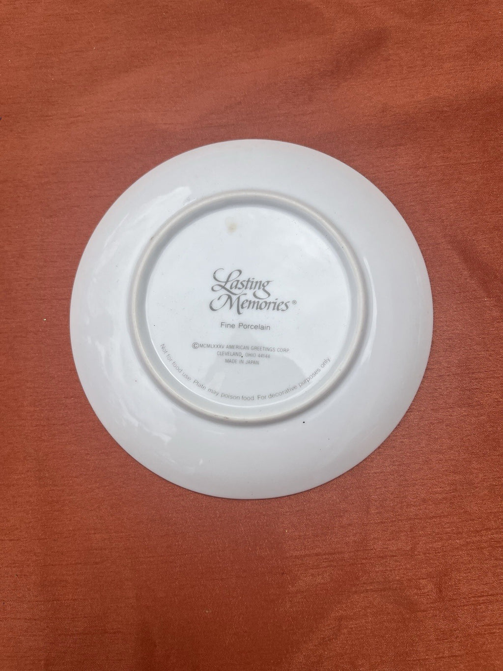 Lasting Memories Baby 6 1/4" Collector's Plate from American Greetings - 1985