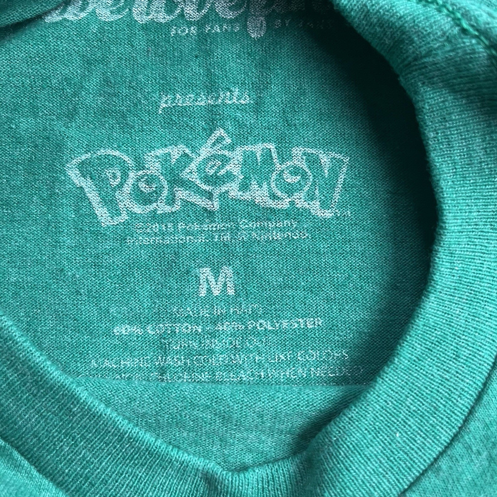 Pokemon Men’s Graphic Green Short Sleeve Shirt Size Small