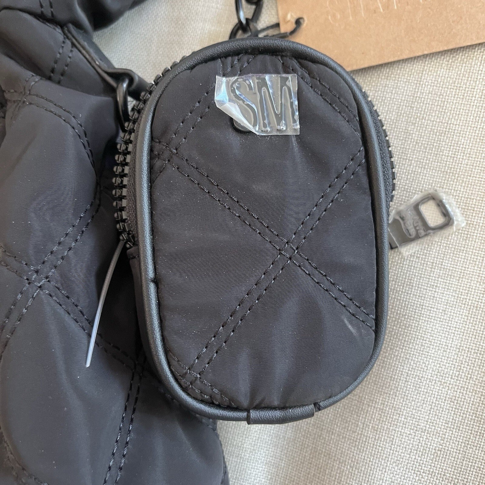 NWT STEVE MADDEN BPuffer HOBO Black Quilted Weekender Bag DT623880 W/ Coin Purse