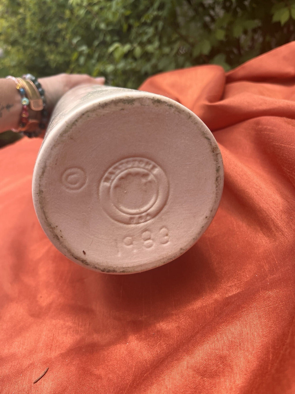 Hartstone Stoneware Container  Cheyenne Print 1983. LID CRACKED!!!