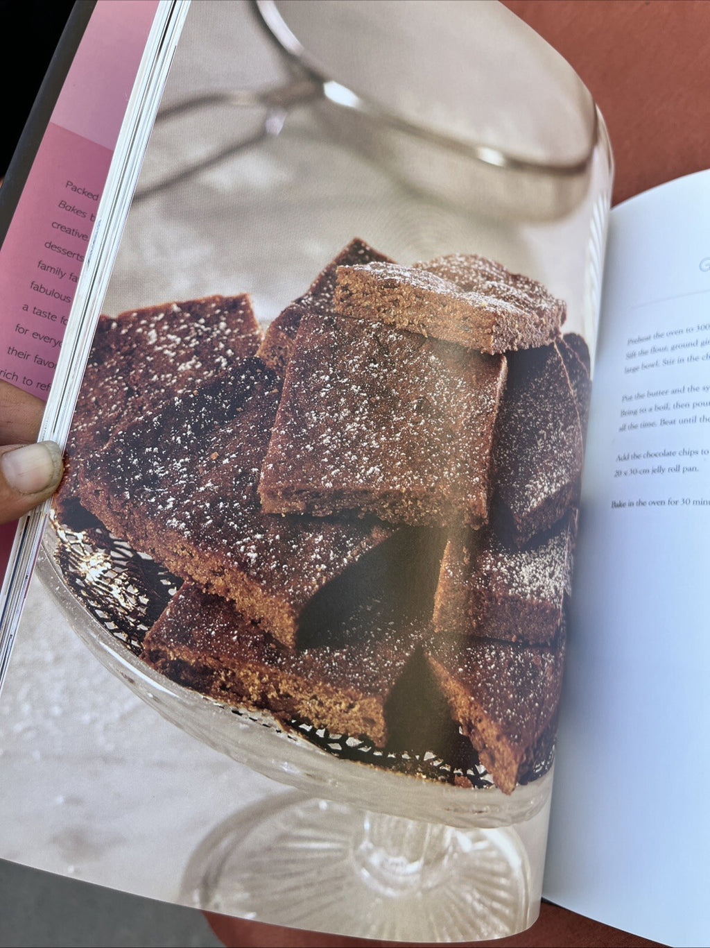 Cakes and Bakes (Hardcover) See Pictures First Light Imperfections