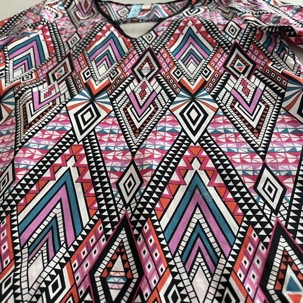 Dina Be Shirt Womens Small geometrical Aztec design