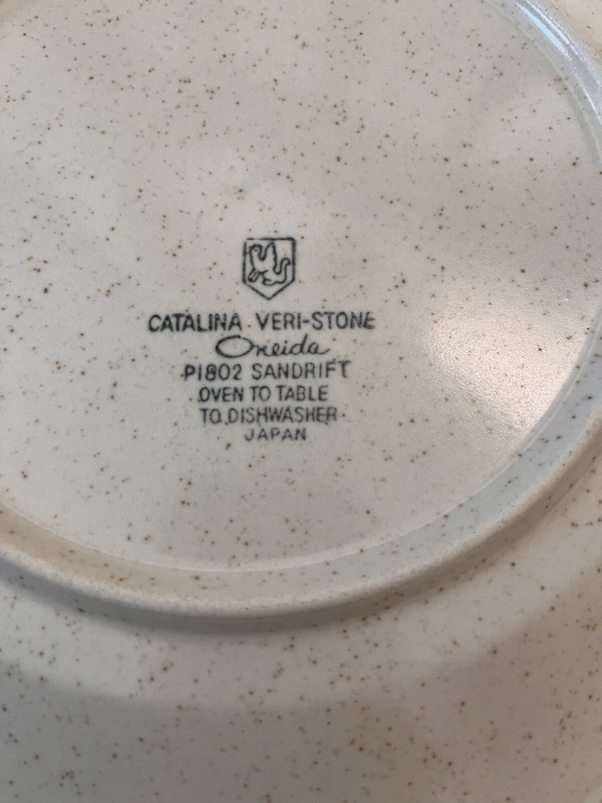 Oneida Veri-Stone Dinner Plate   10.5” P1802 Sandrift