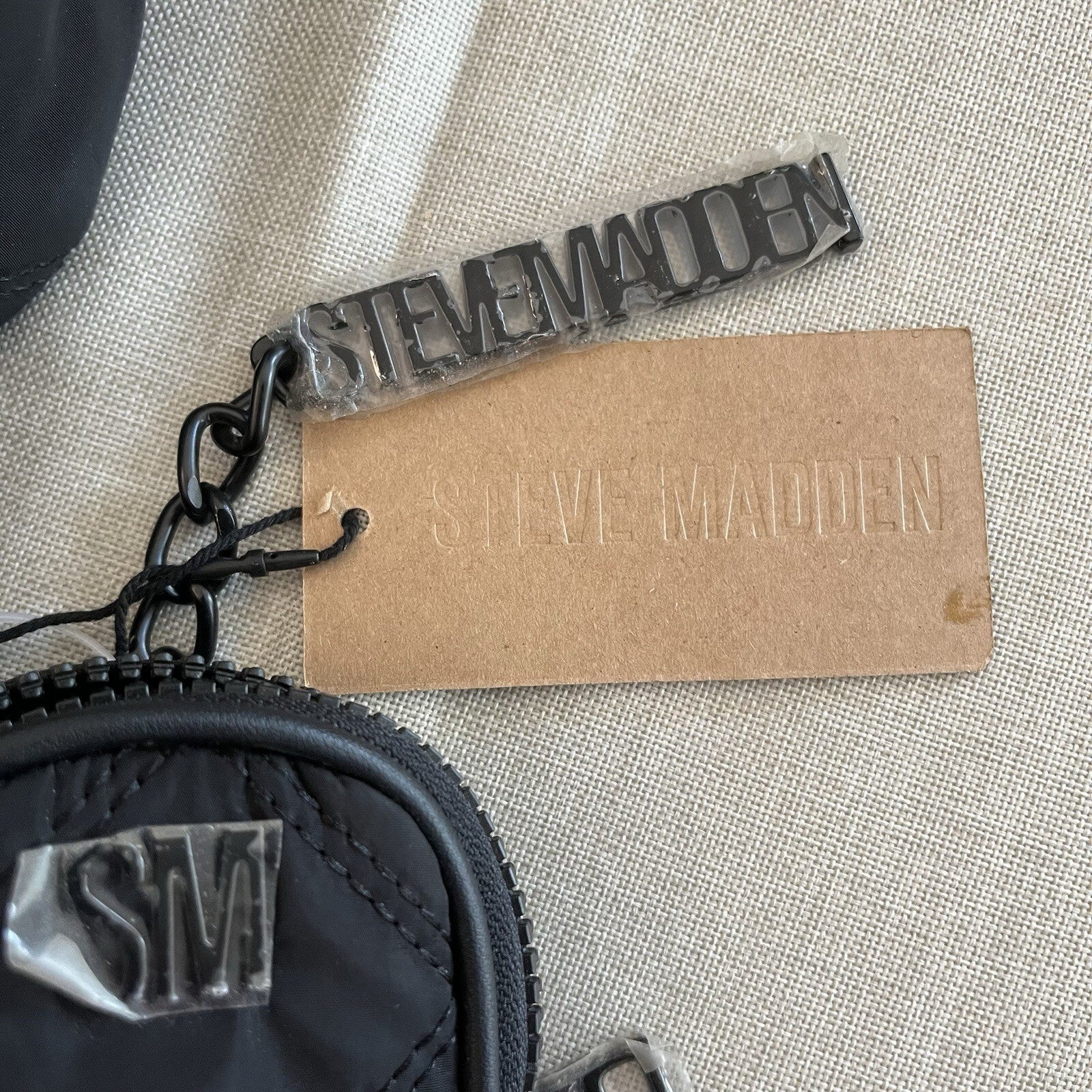 NWT STEVE MADDEN BPuffer HOBO Black Quilted Weekender Bag DT623880 W/ Coin Purse