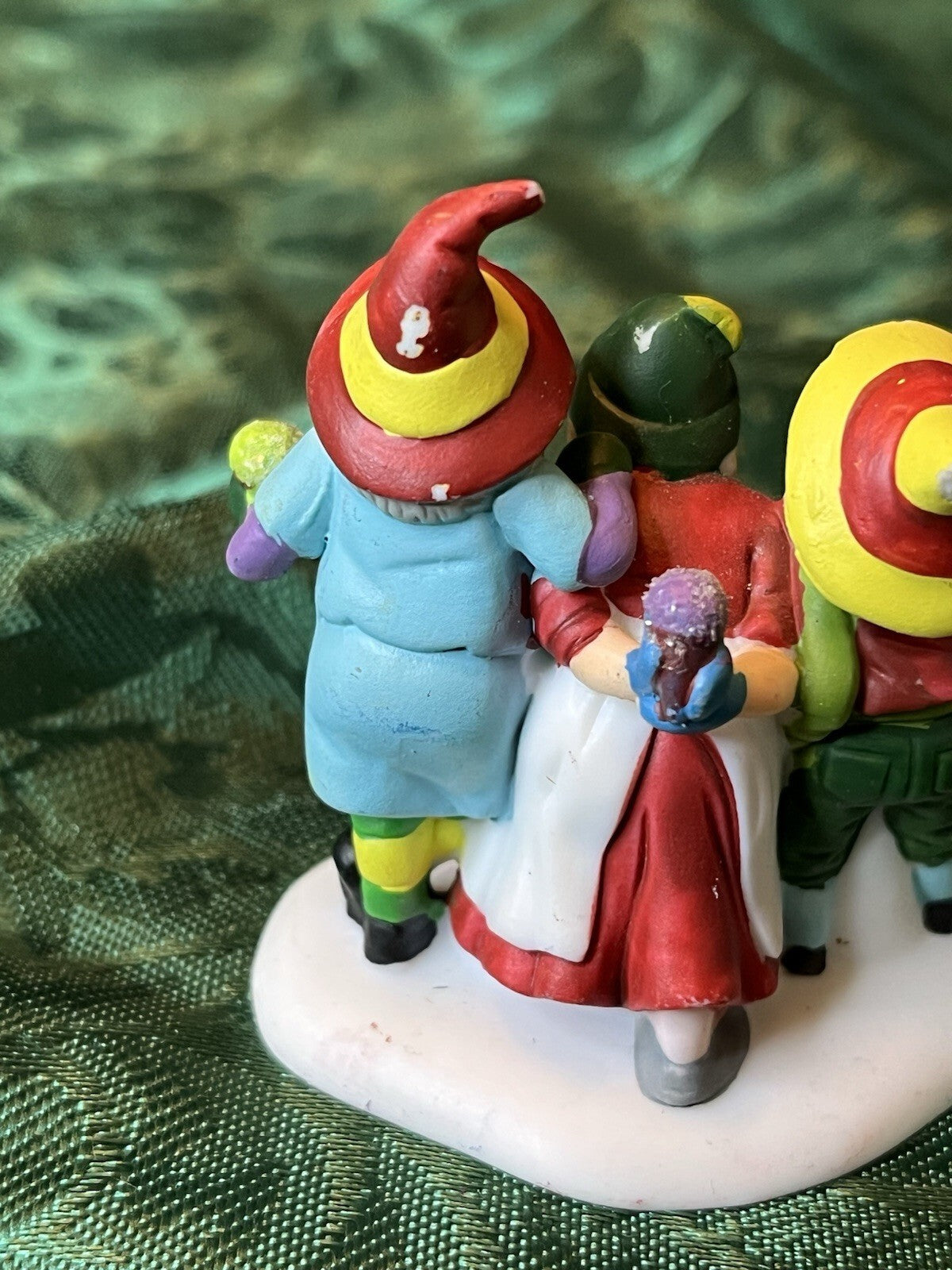 Dept 56 Christmas Snow Cone 3 Elf Elves 1 Figurine Only IMPERFECTIONS See Photos