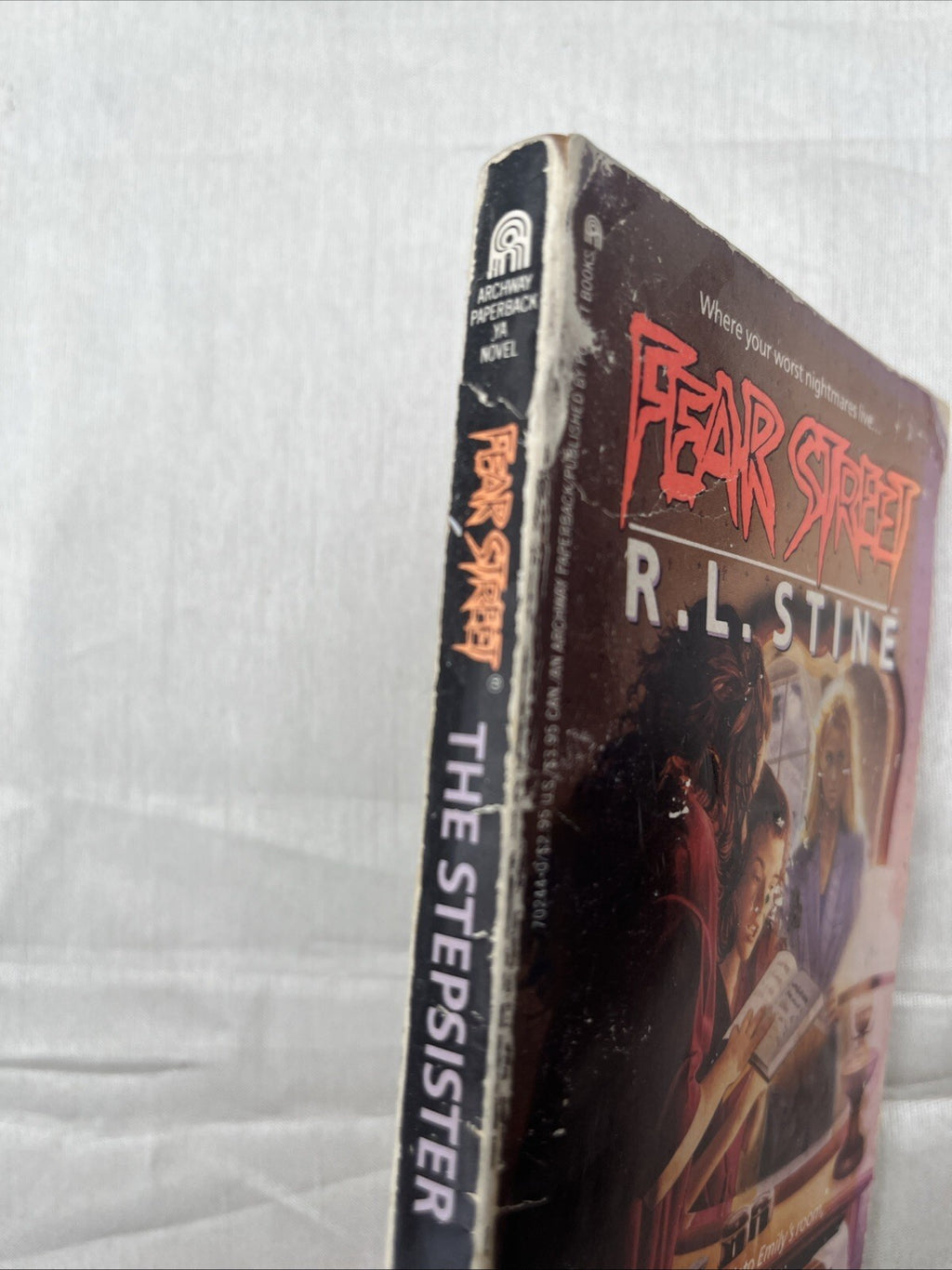 R.L. Stine Fear Street The Stepsister book vintage series 1st edition 1990