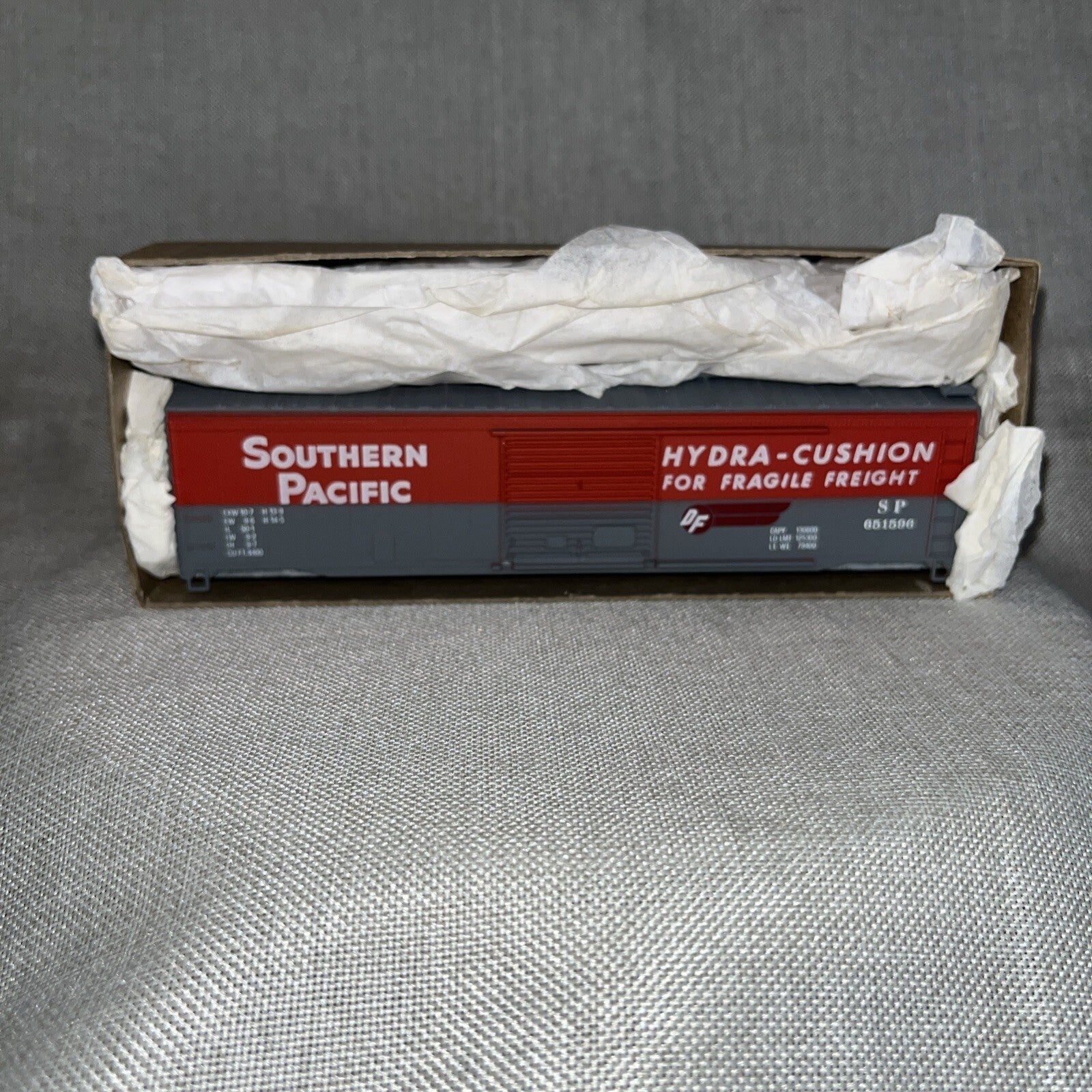 Roundhouse 1216 HO Southern Pacific 50' Box Car Kit