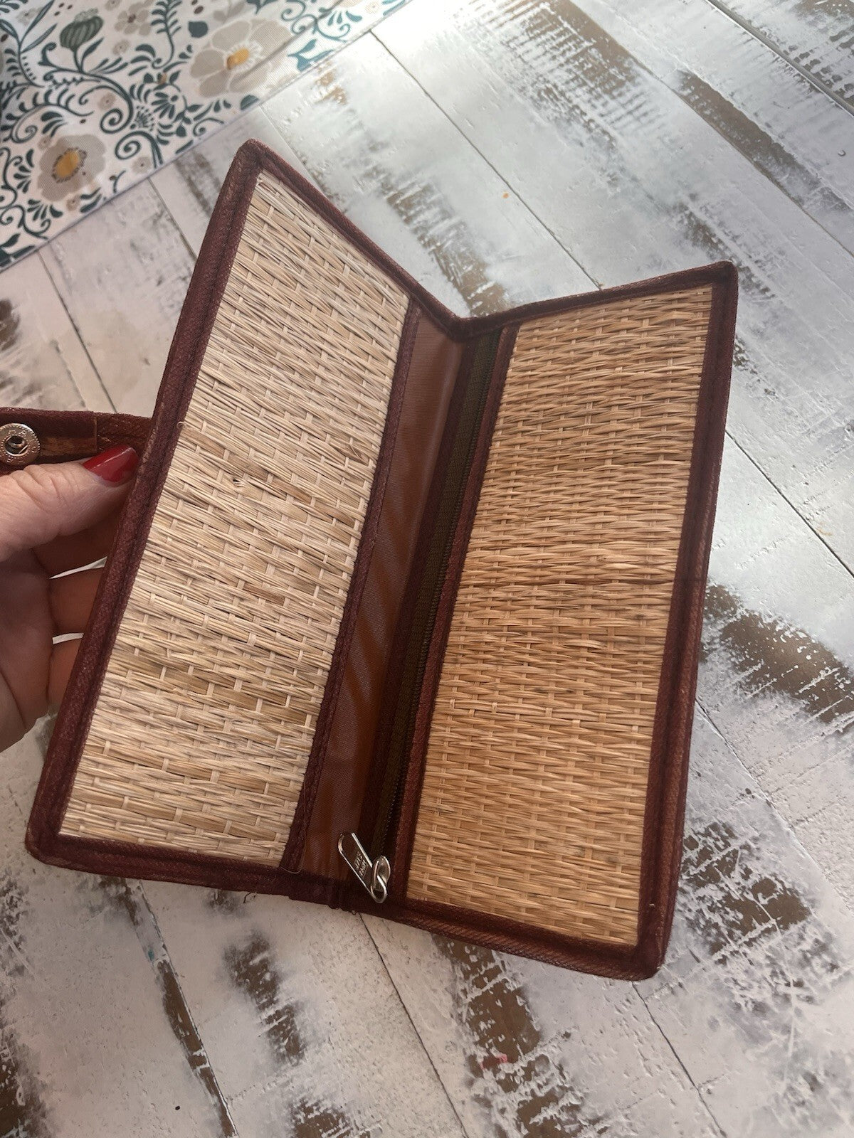 Bohemian style woven straw clutch, with snap closure and embroidered design