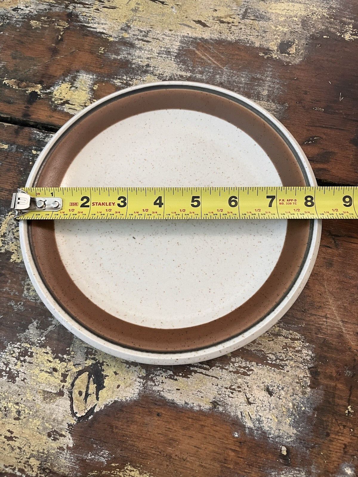 Oneida Catalina Veri-Stone solid plate #P1802  sand drift