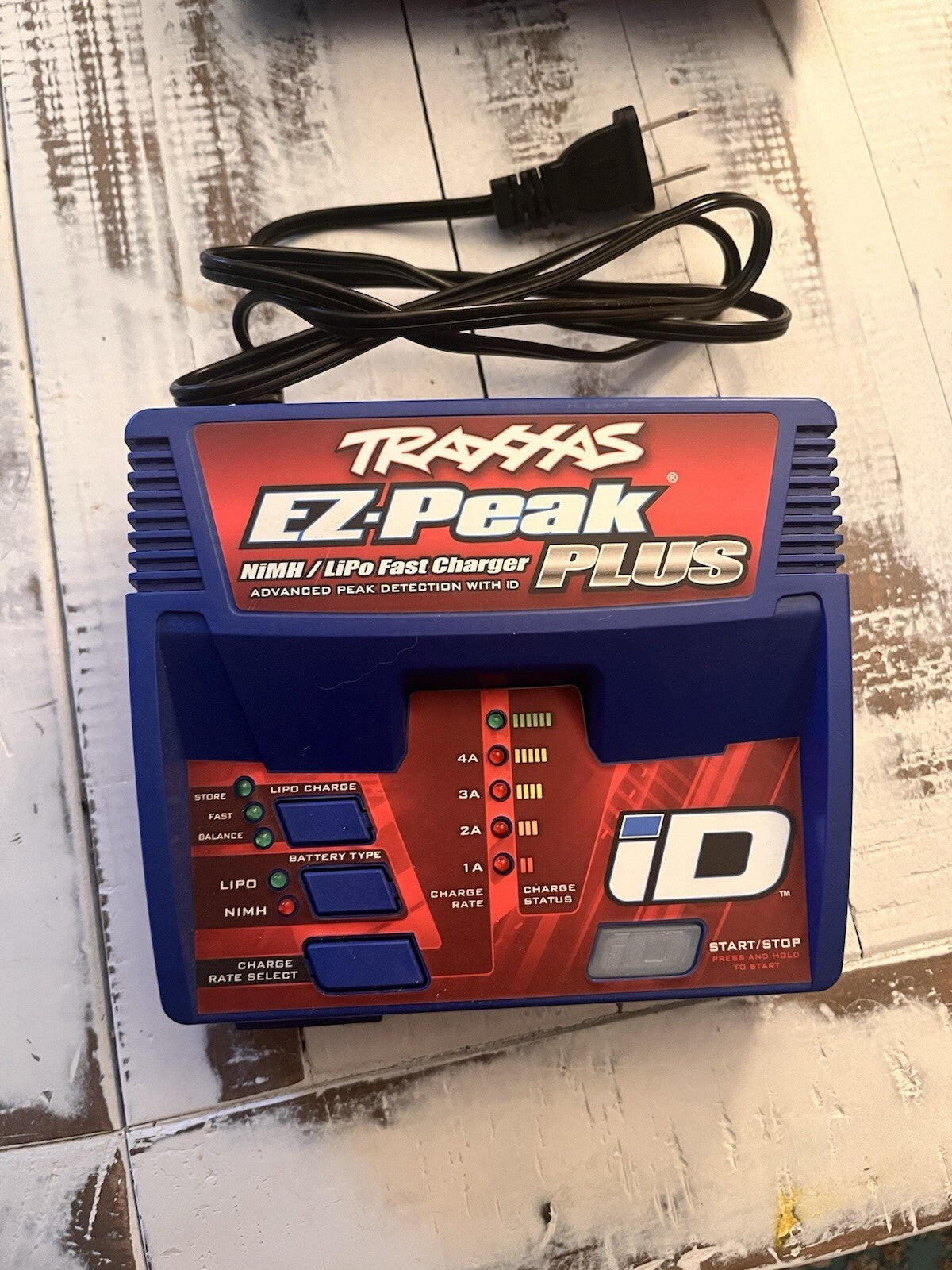 Traxxas 2970-2SR Battery 2844R 2S 5200mAh Hardcase 35C EZ-Peak 4A Charger Combo