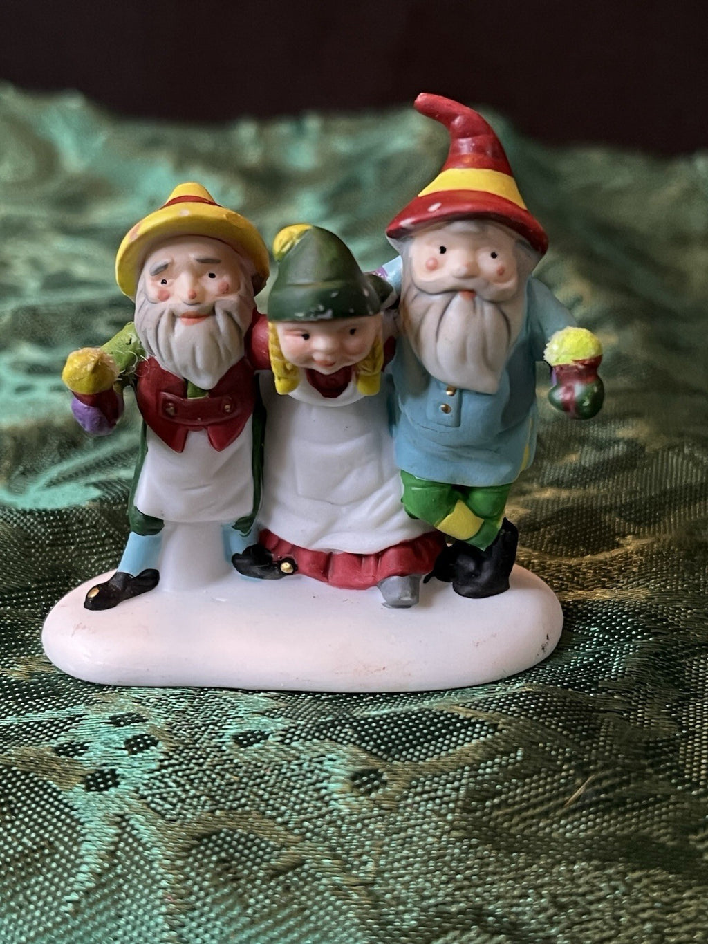 Dept 56 Christmas Snow Cone 3 Elf Elves 1 Figurine Only IMPERFECTIONS See Photos